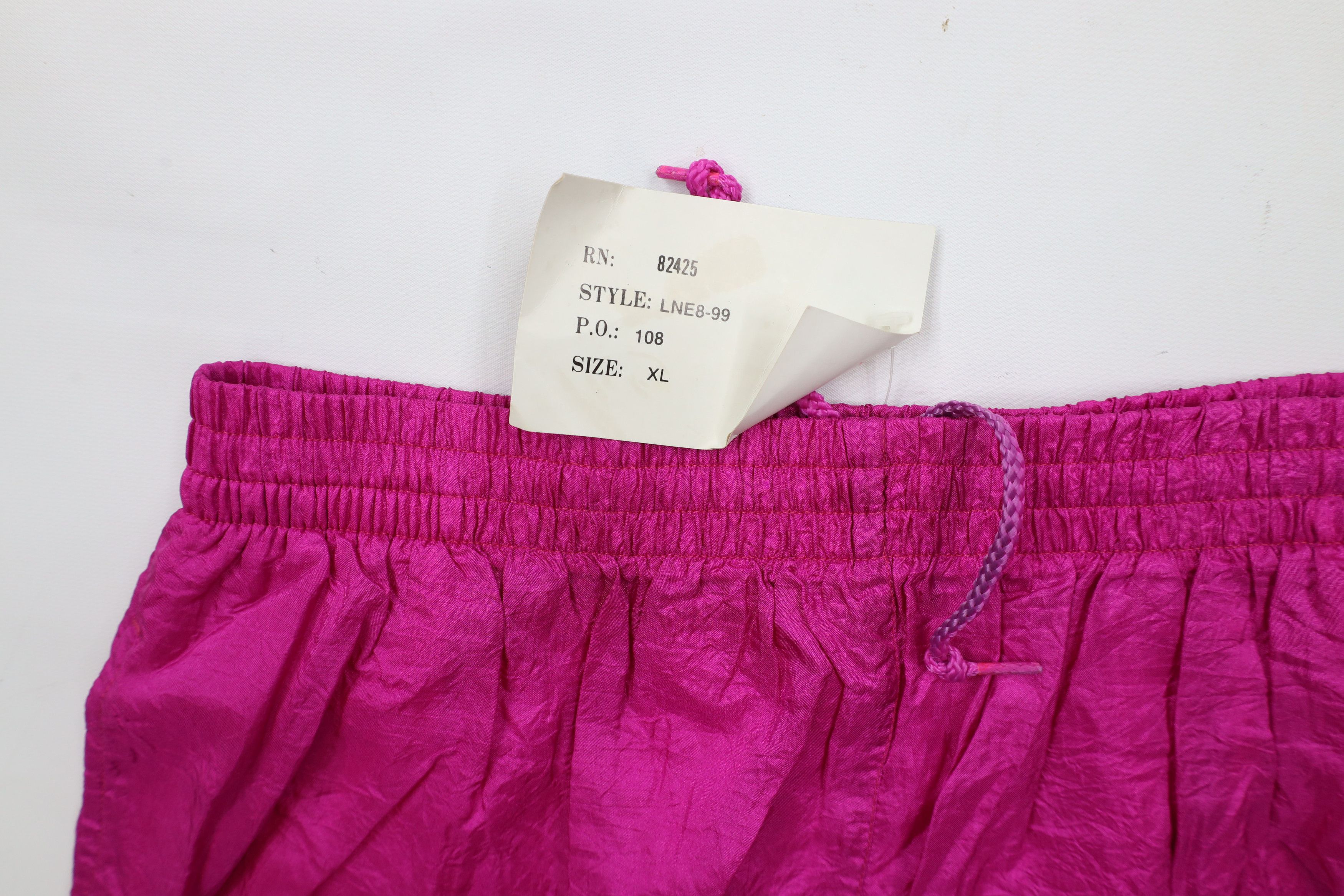 Vintage Deadstock Vintage 90s Streetwear Nylon Joggers Pants Pink Size 28" / US 6 / IT 42 - 6 Thumbnail