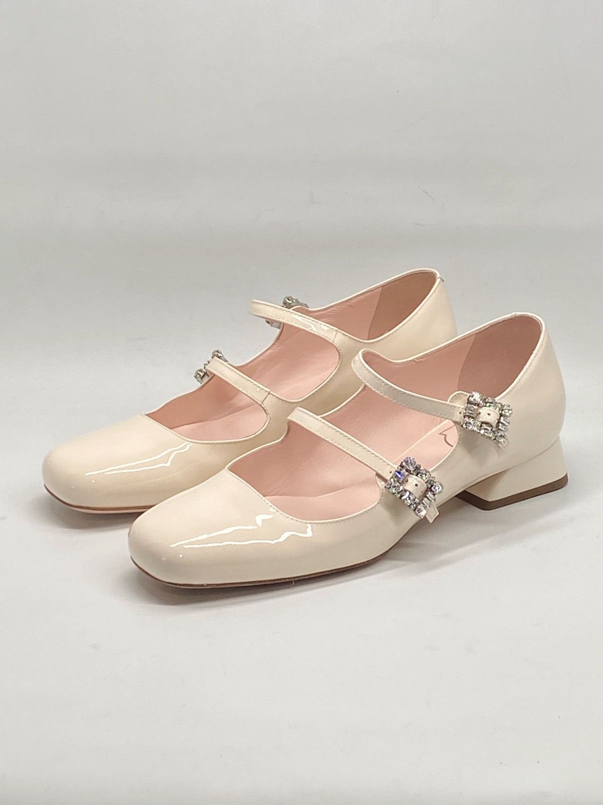 Celine Roger Vivier Très Vivier Babies patent leather flats size 37 Size US 7 / IT 37 - 7 Thumbnail