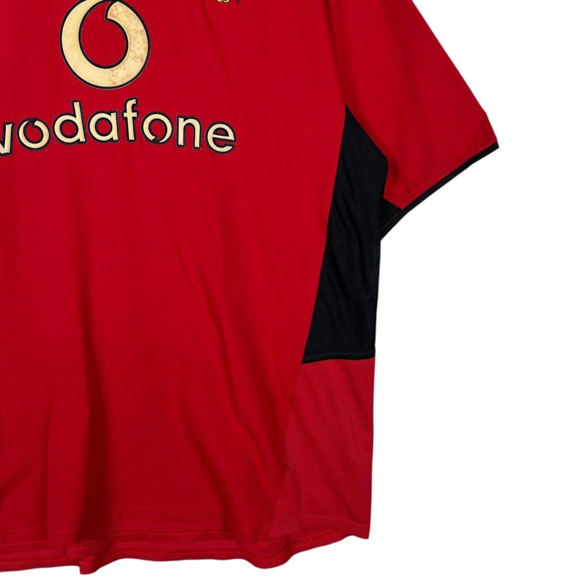 Nike 🔥 2004 Manchester United Nike Vodafone Size US XL / EU 56 / 4 - 5 Thumbnail