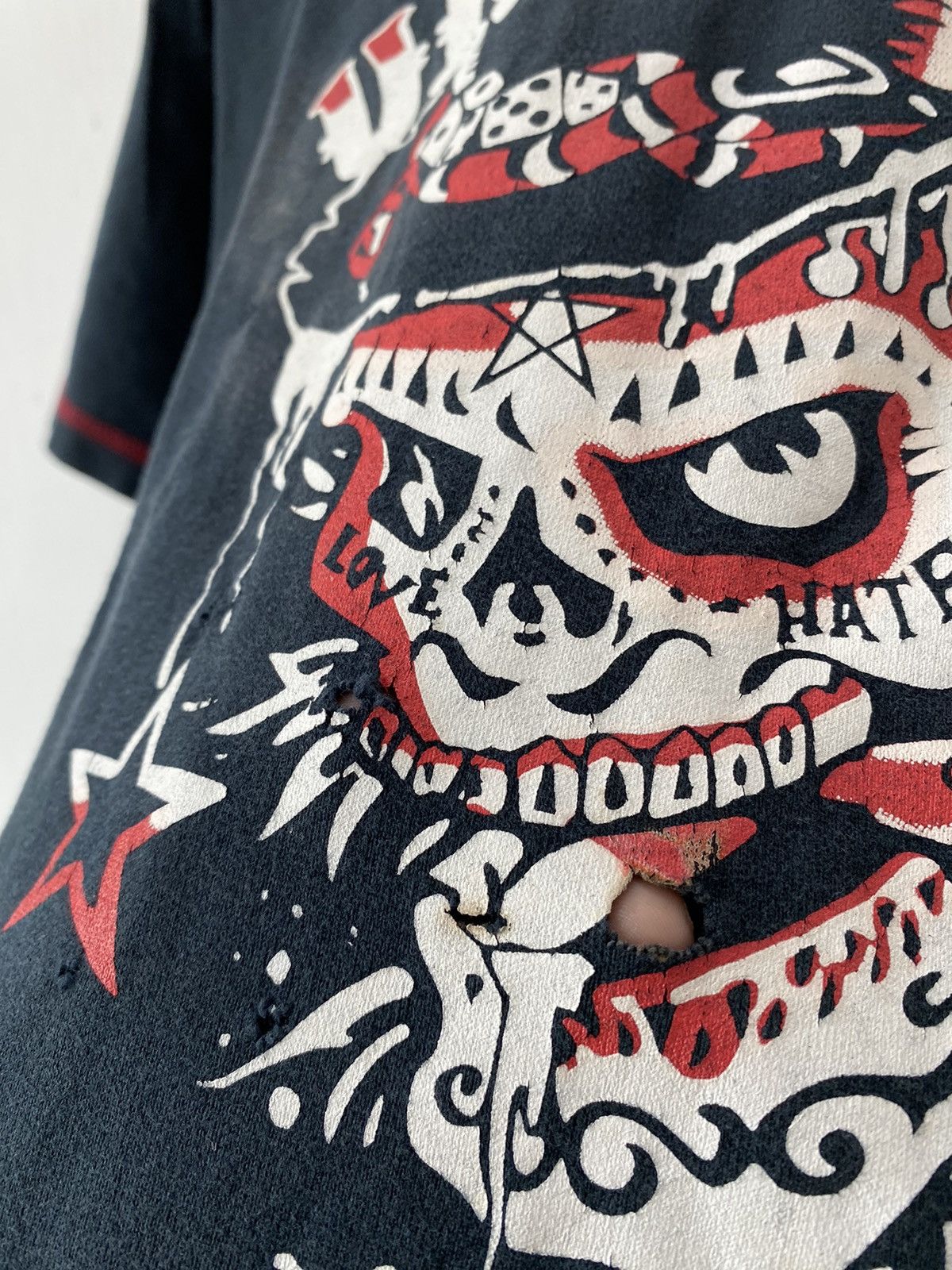 Japanese Brand Seven Zero One Skull T-shirt Size US S / EU 44-46 / 1 - 3 Thumbnail