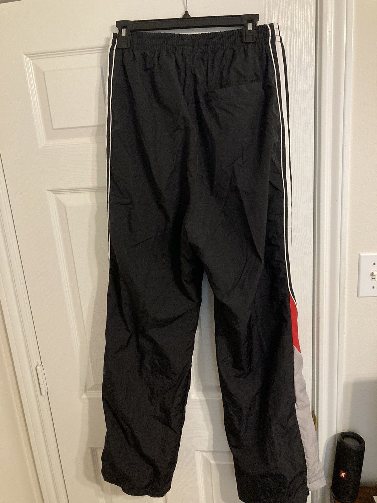 ウォーキング・ランニングウェア PROJECT G/R RETRO BAGGY NYLON TRACKPANTS PROJECT G/R Project G/R Retro baggy nylon track pants | Grailed