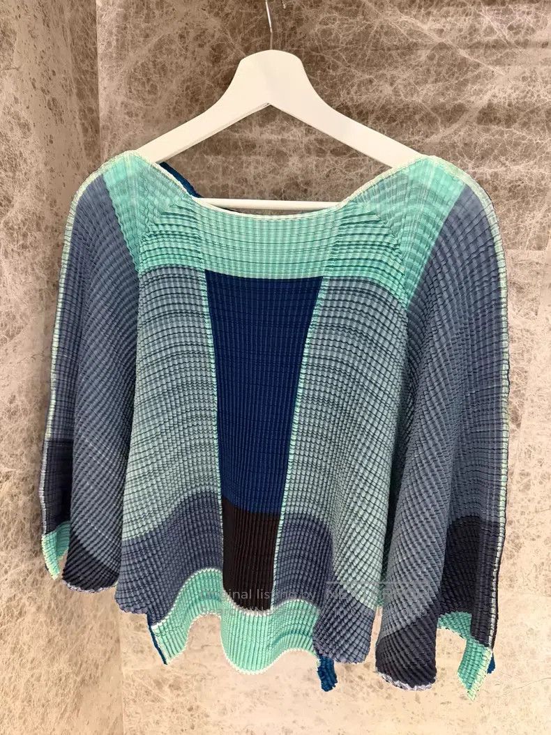Issey Miyake Issey Miyake Color Block Knit Top Blue Green Black Size M / US 6-8 / IT 42-44 - 1 Thumbnail