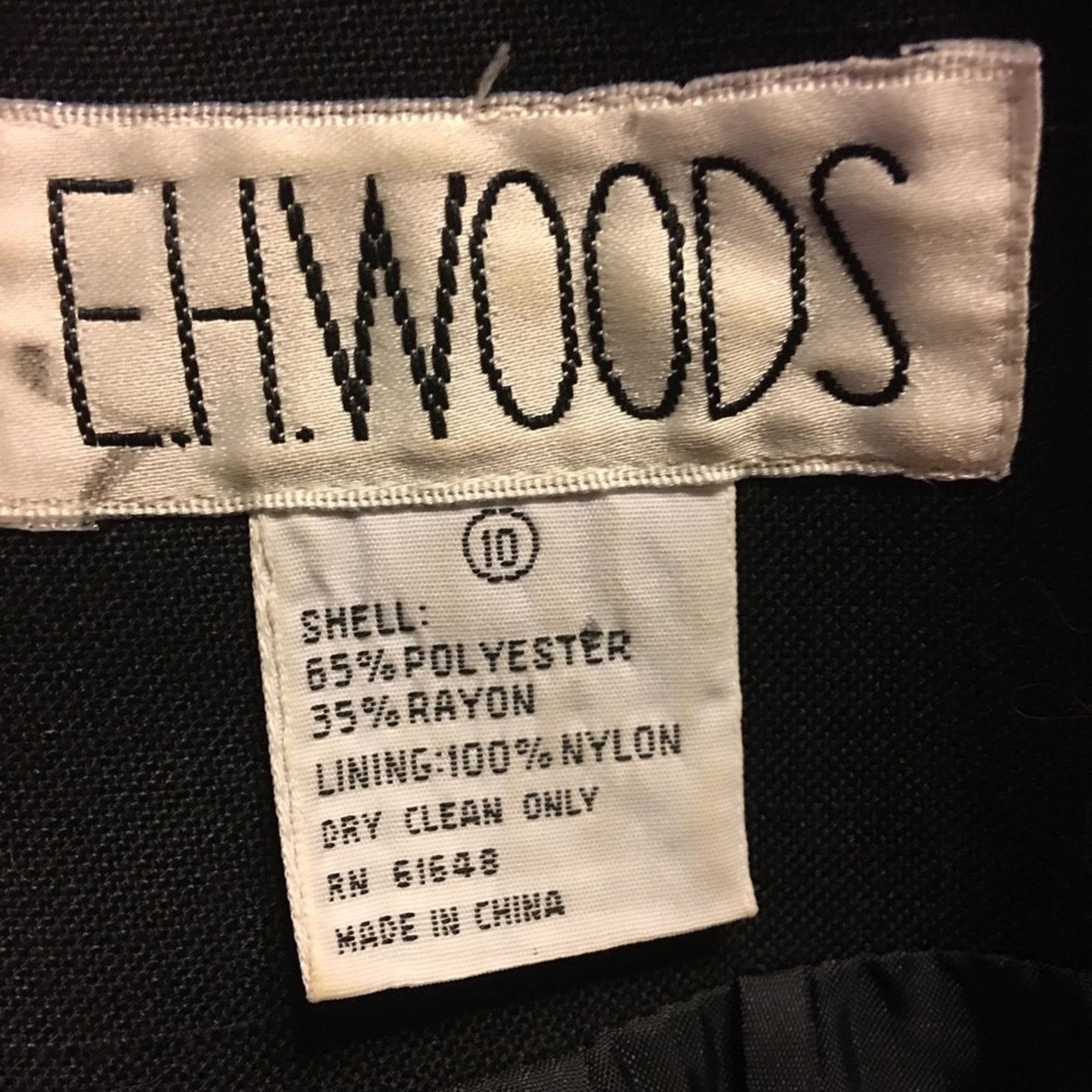 Vintage E.H.Woods black skirt suit with gold buttons 10 Size L / US 10 / IT 46 - 6 Thumbnail