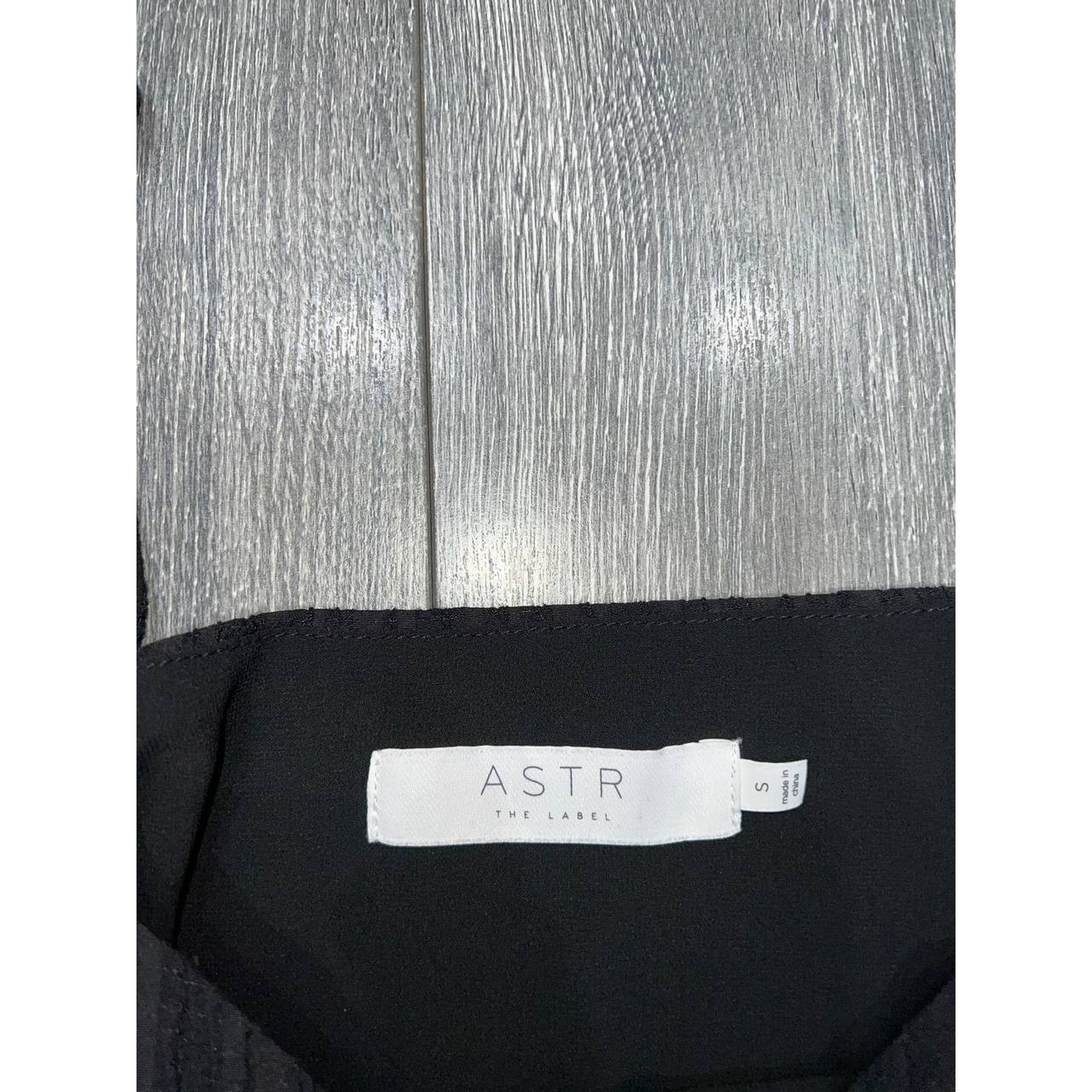 & Other Stories ASTR The Label Crop Short Slee Neck To & Black Small A003215 Size S / US 4 / IT 40 - 2 Thumbnail