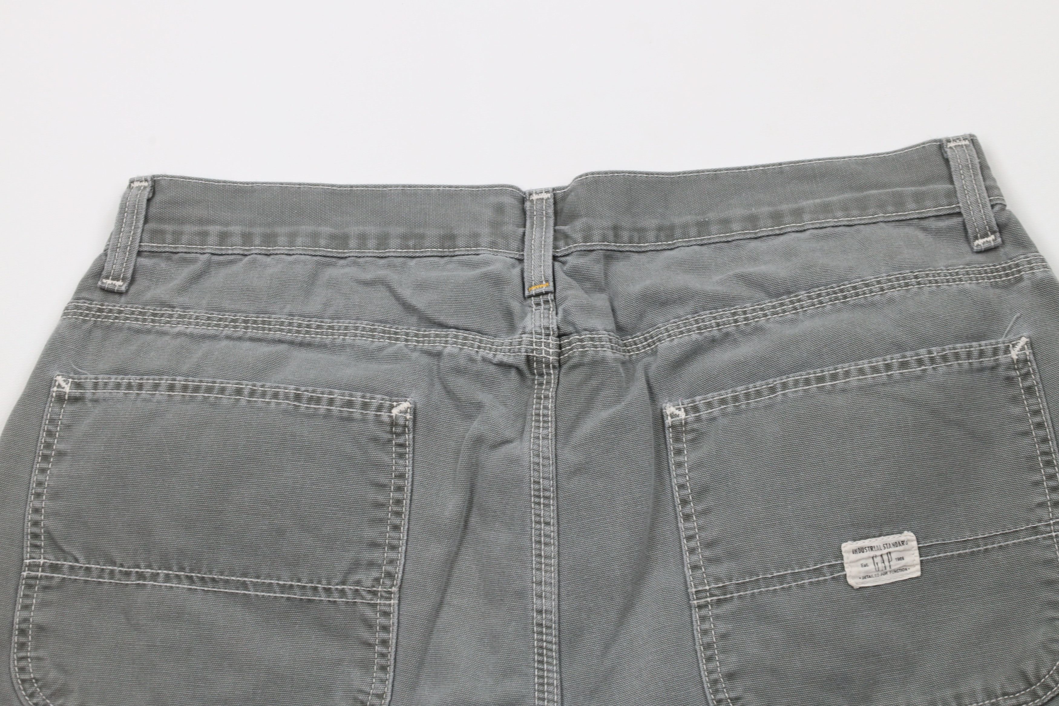 Gap × Vintage Vintage Y2K 2001 Gap Above Knee Dungaree Shorts Gray Cotton Size US 35 - 8 Thumbnail