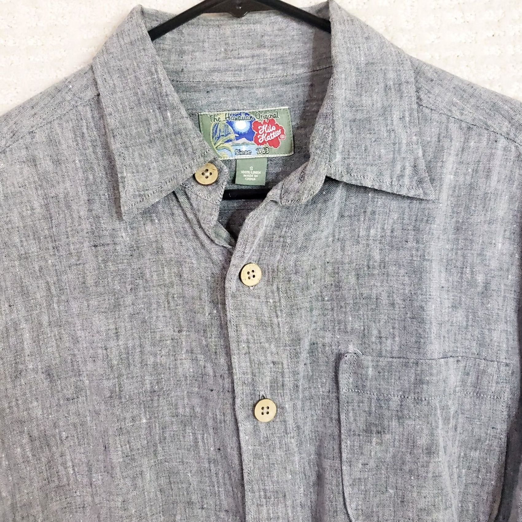 Hilo Hattie Hilo Hattie Linen Shirt LS Men’s Size S Gray Short Sleeve Button-Up Collared 100% Linen New Regular Fit Linen for Cool Wearing Fabric Size US S / EU 44-46 / 1 - 3 Thumbnail