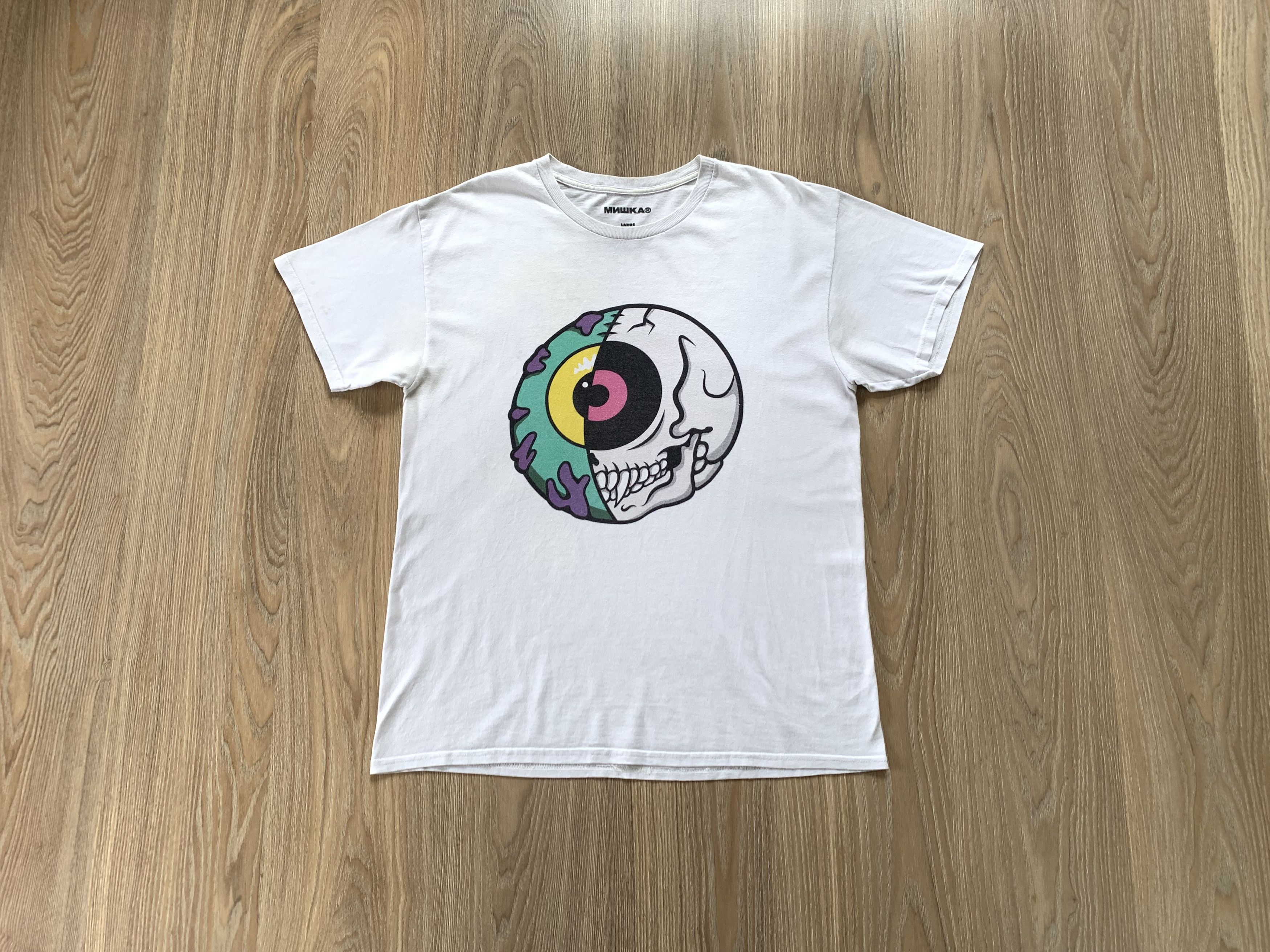 Mishka Rare Mishka White Big Eye Logo T Shirt Size US L / EU 52-54 / 3 - 10 Thumbnail