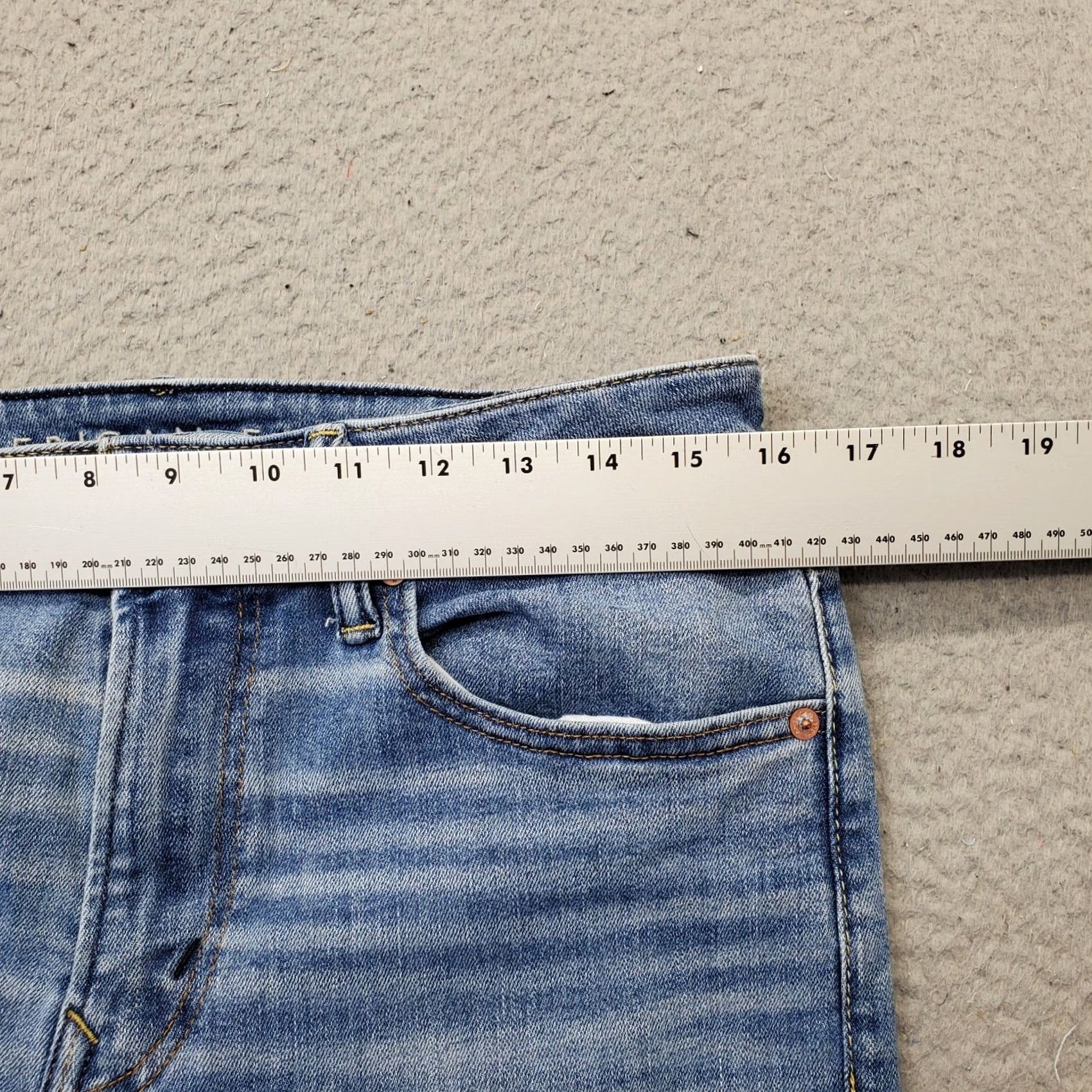 American Eagle Outfitters American Eagle Jeans Mens 30x32 Blue Denim AirFlex+ Temp Tech Comfort Skinny Leg Shirt Size US 30 / EU 46 - 6 Thumbnail