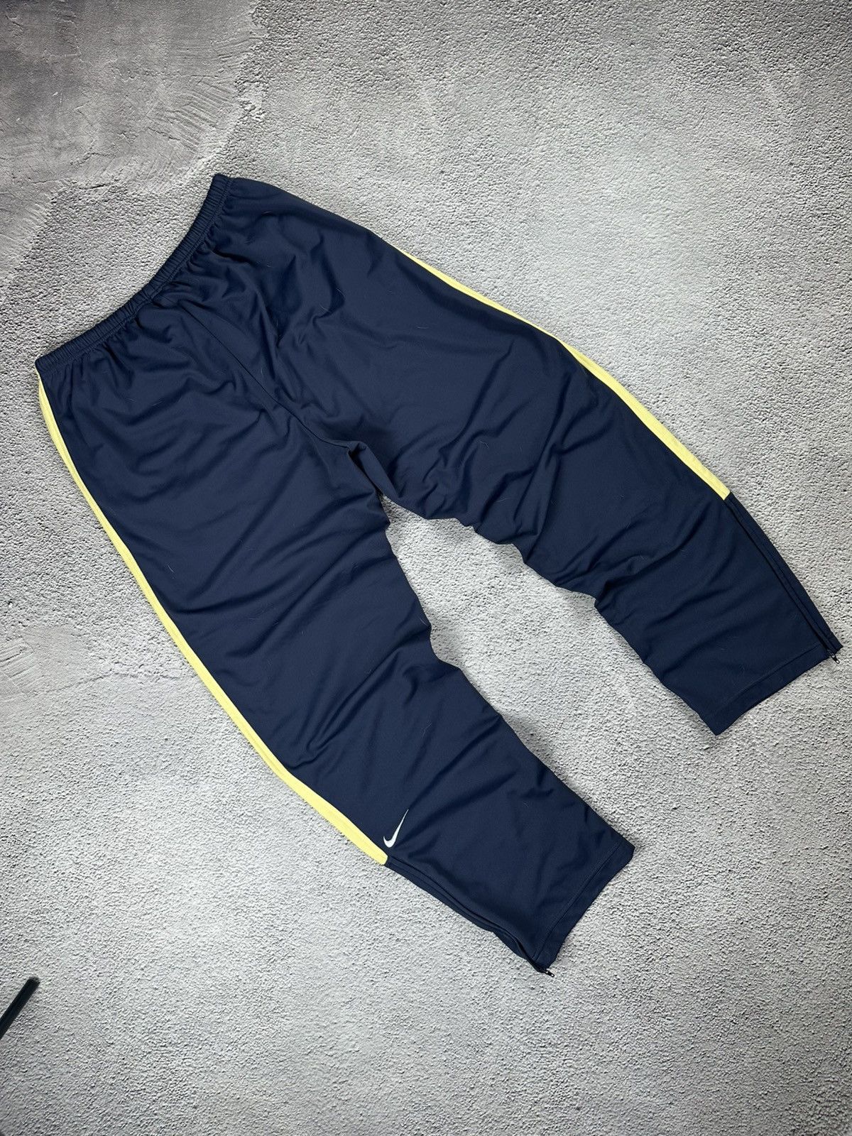 Nike Vintage Nike Trackpants Baggy Drill Y2K Style Size US 34 / EU 50 - 1 Thumbnail