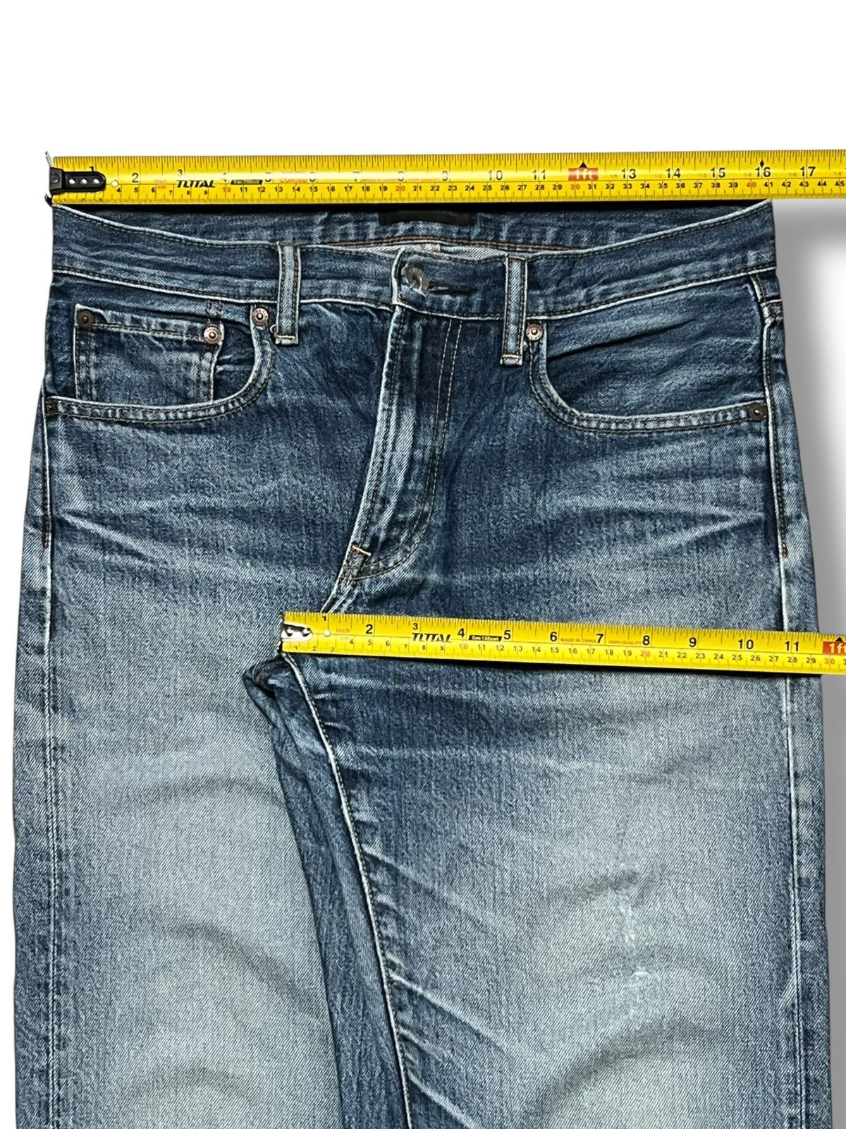 Uniqlo Vintage Uniqlo Japan - Faded Wash Jeans Size US 32 / EU 48 - 10 Thumbnail