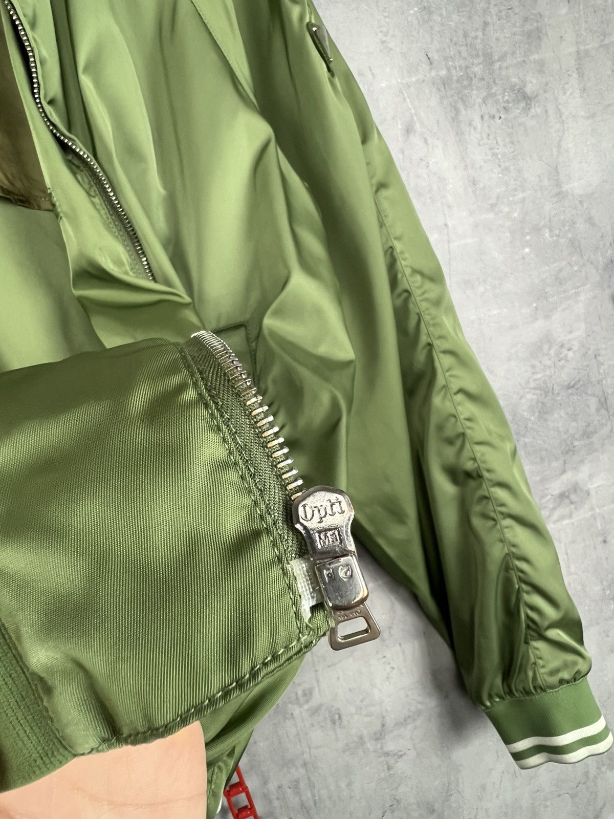 Prada Prada Milano 2014 Metallic Green Nylon Bomber Jacket Size M Size US M / EU 48-50 / 2 - 8 Thumbnail