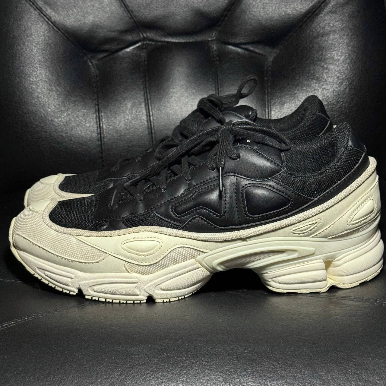 Adidas × Raf Simons 11,5us Adidas Raf Simons Ozweego White Size US 11.5 / EU 44-45 - 3 Thumbnail