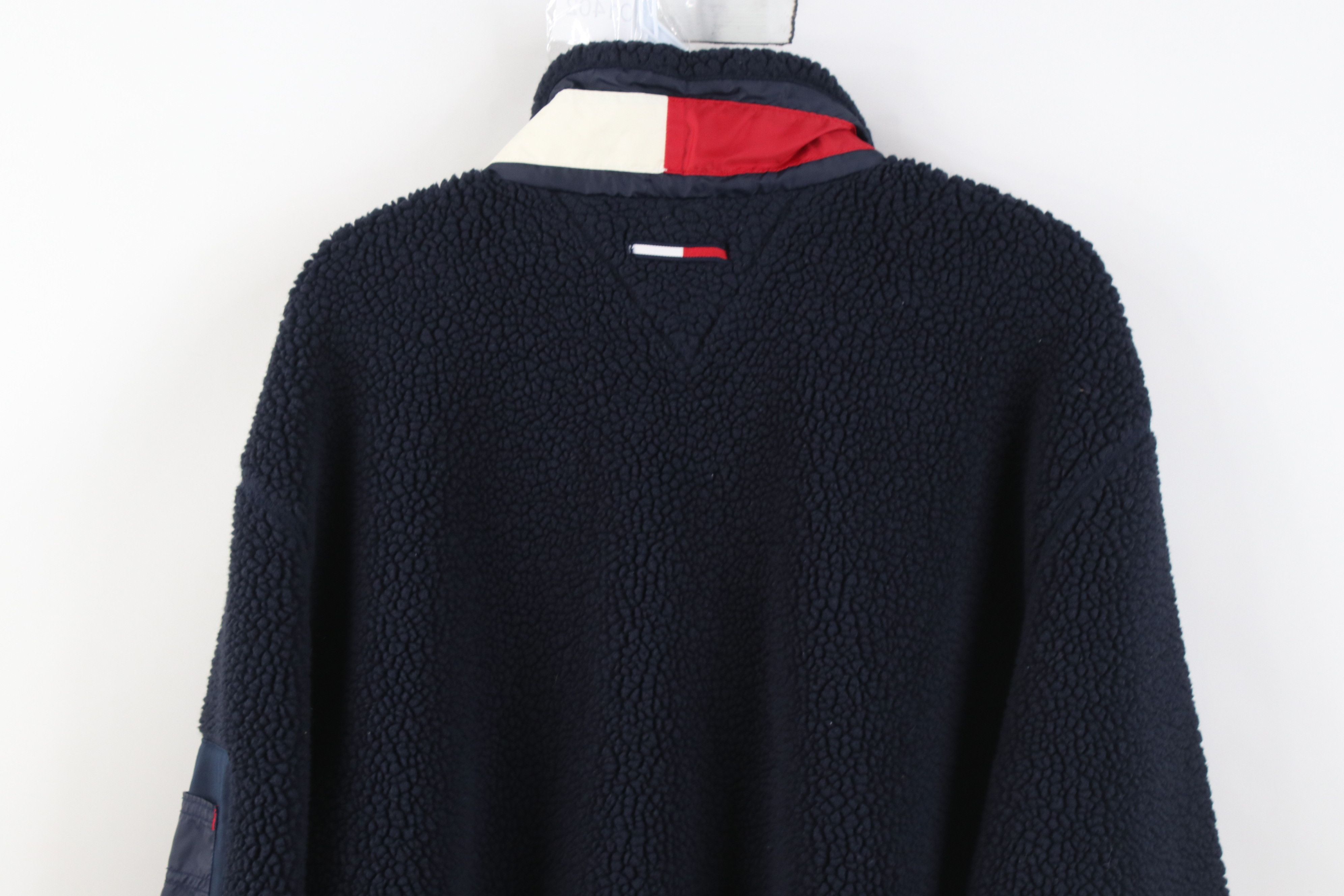 Tommy Hilfiger Vintage 90s Tommy Hilfiger Deep Pile Fleece 1/4 Zip Sweater Size US L / EU 52-54 / 3 - 13 Thumbnail