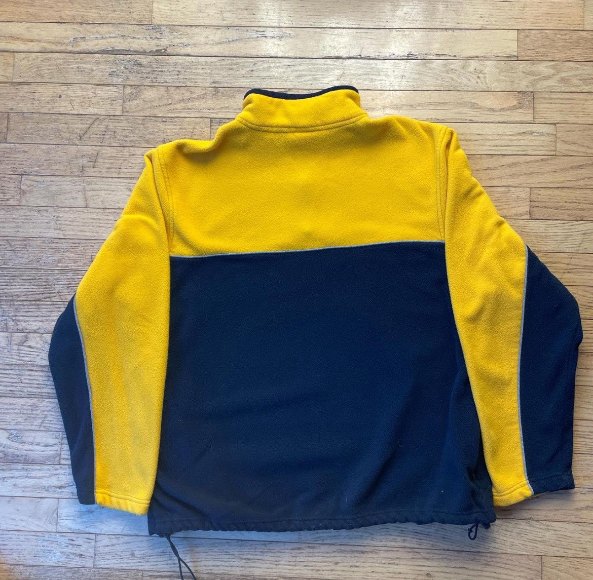 Old Navy Y2k yellow and blue old navy sweatshirt Size US XXL / EU 58 / 5 - 3 Thumbnail