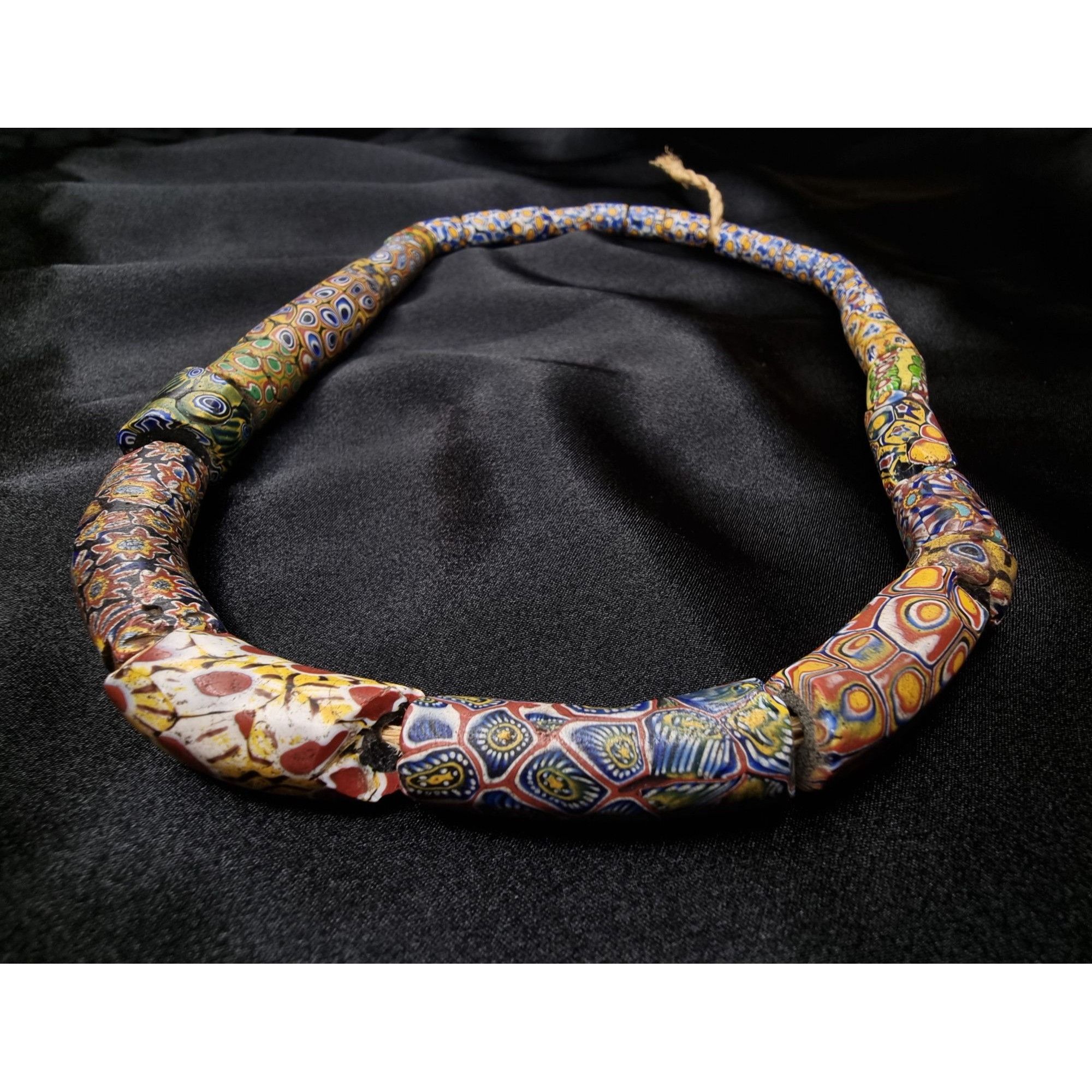 Vintage Antique African Millefiori Trade Bead Necklace With Intricat Size ONE SIZE - 3 Thumbnail