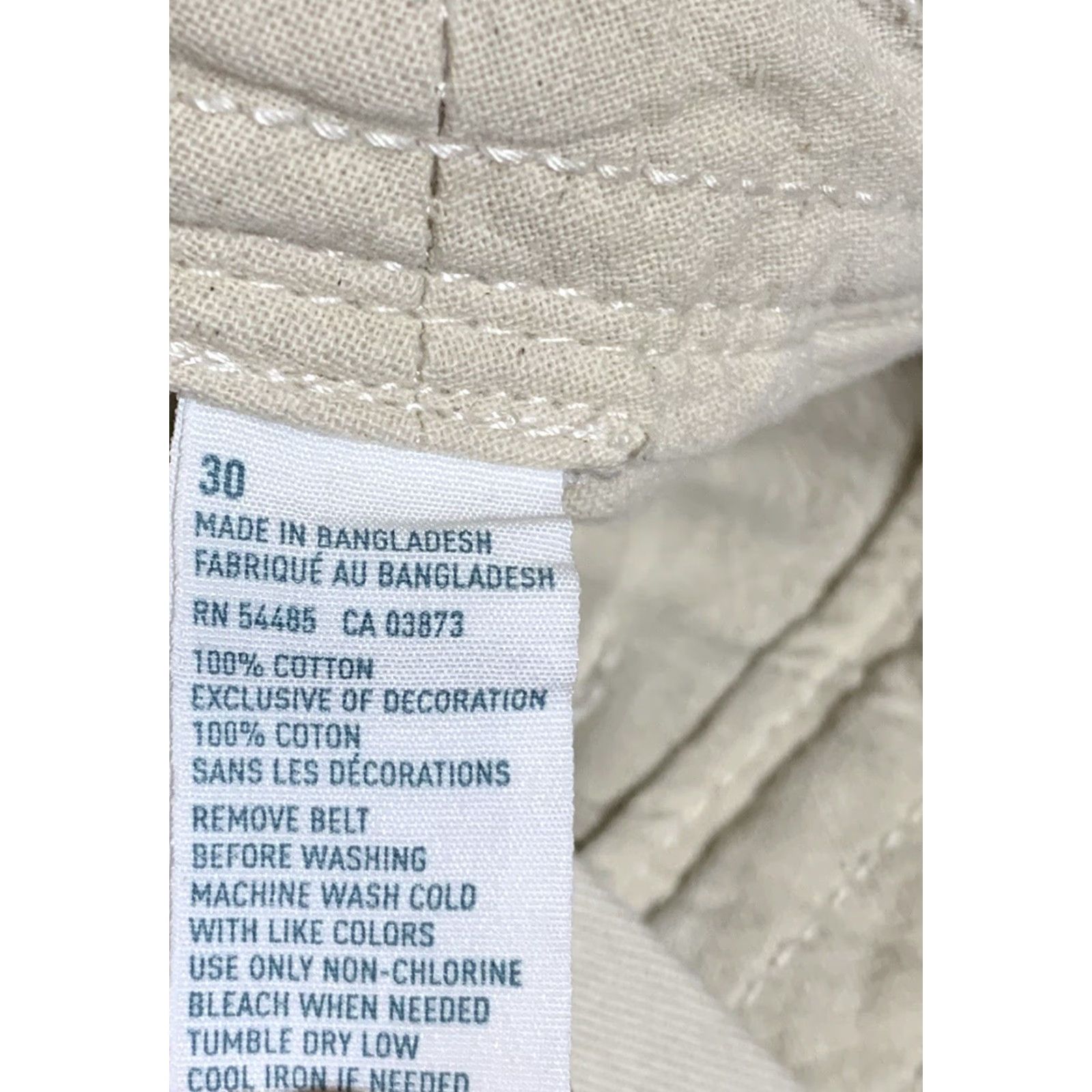 American Eagle Outfitters VINTAGE American Eagle Chino Shorts Mens Regular 33 Beige 11in Inseam Beach Classic Khaki Long Length Size US 33 - 7 Thumbnail