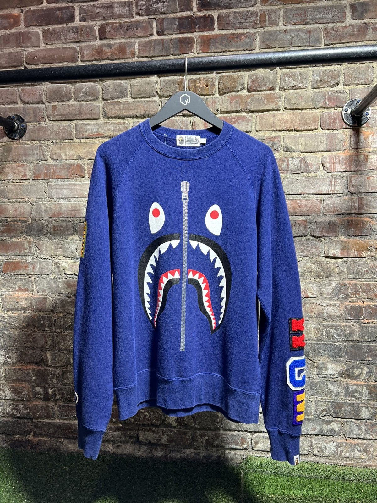Bape Bape Shark Crewneck Size US L / EU 52-54 / 3 - 1 Thumbnail