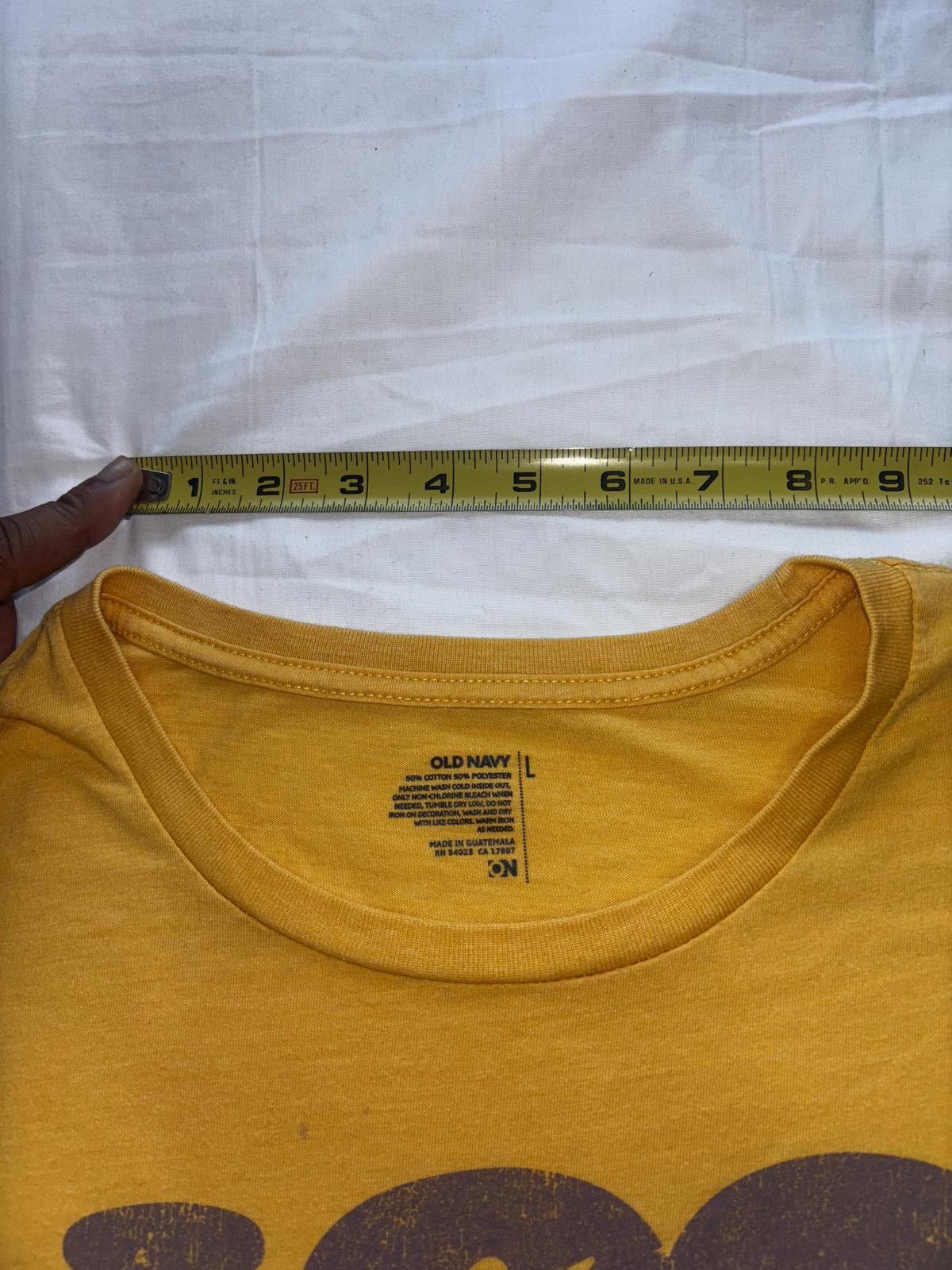 Old Navy Los Angeles Lakers Tee by Old Navy Size L / US 10 / IT 46 - 6 Thumbnail