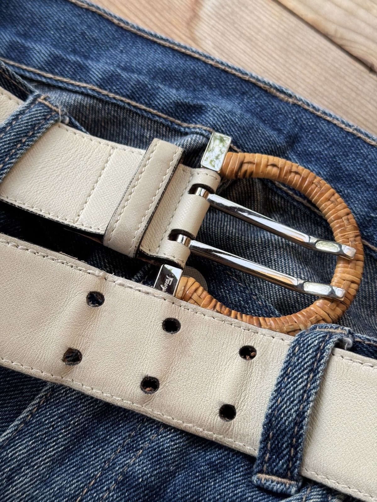 Salvatore Ferragamo × Vintage Salvatore Ferragamo vintage beige belt leather wmns Size ONE SIZE - 5 Thumbnail