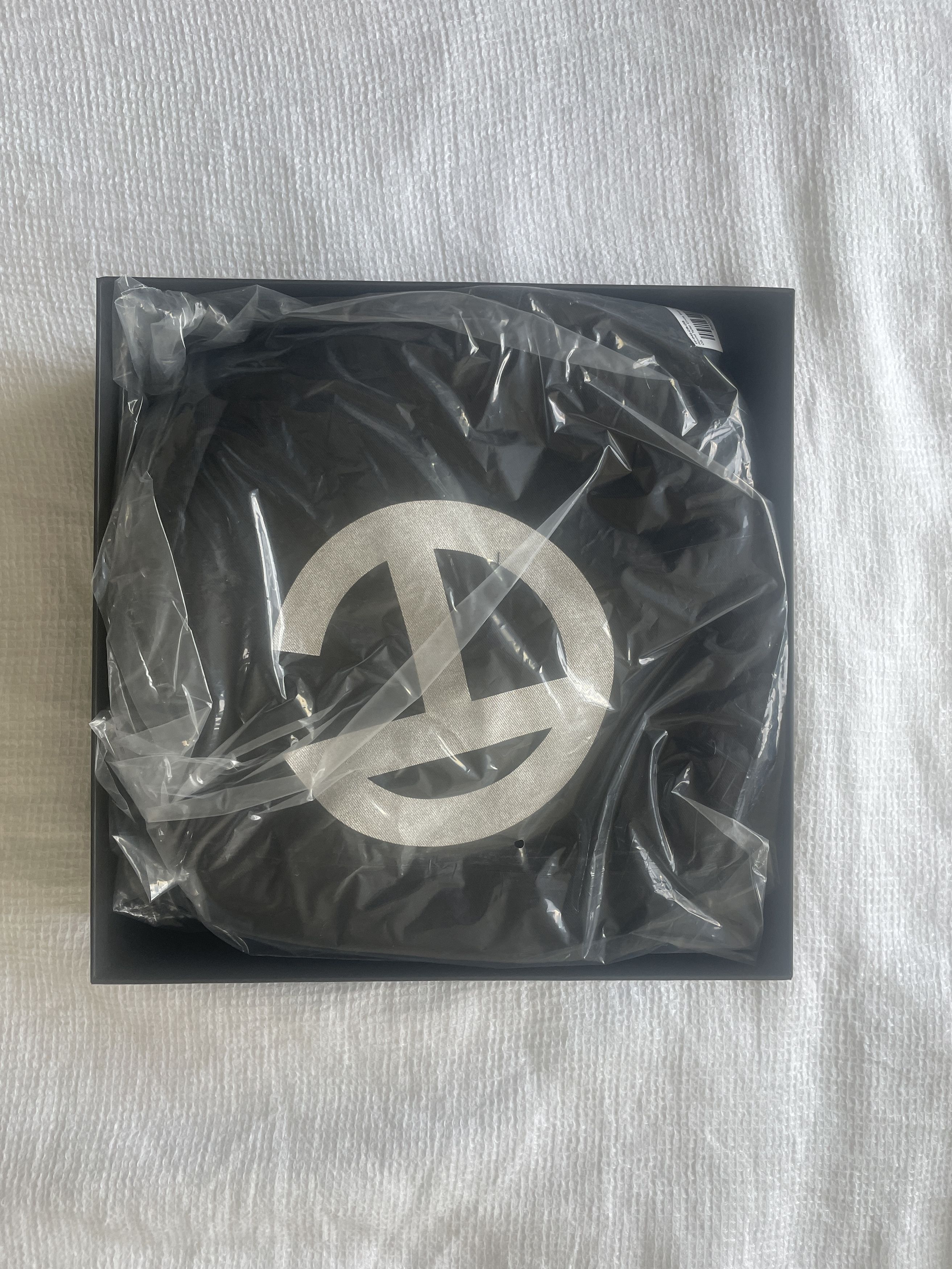 Telfar RARE Round Telfar Circle Bag in Cream Size ONE SIZE - 9 Thumbnail