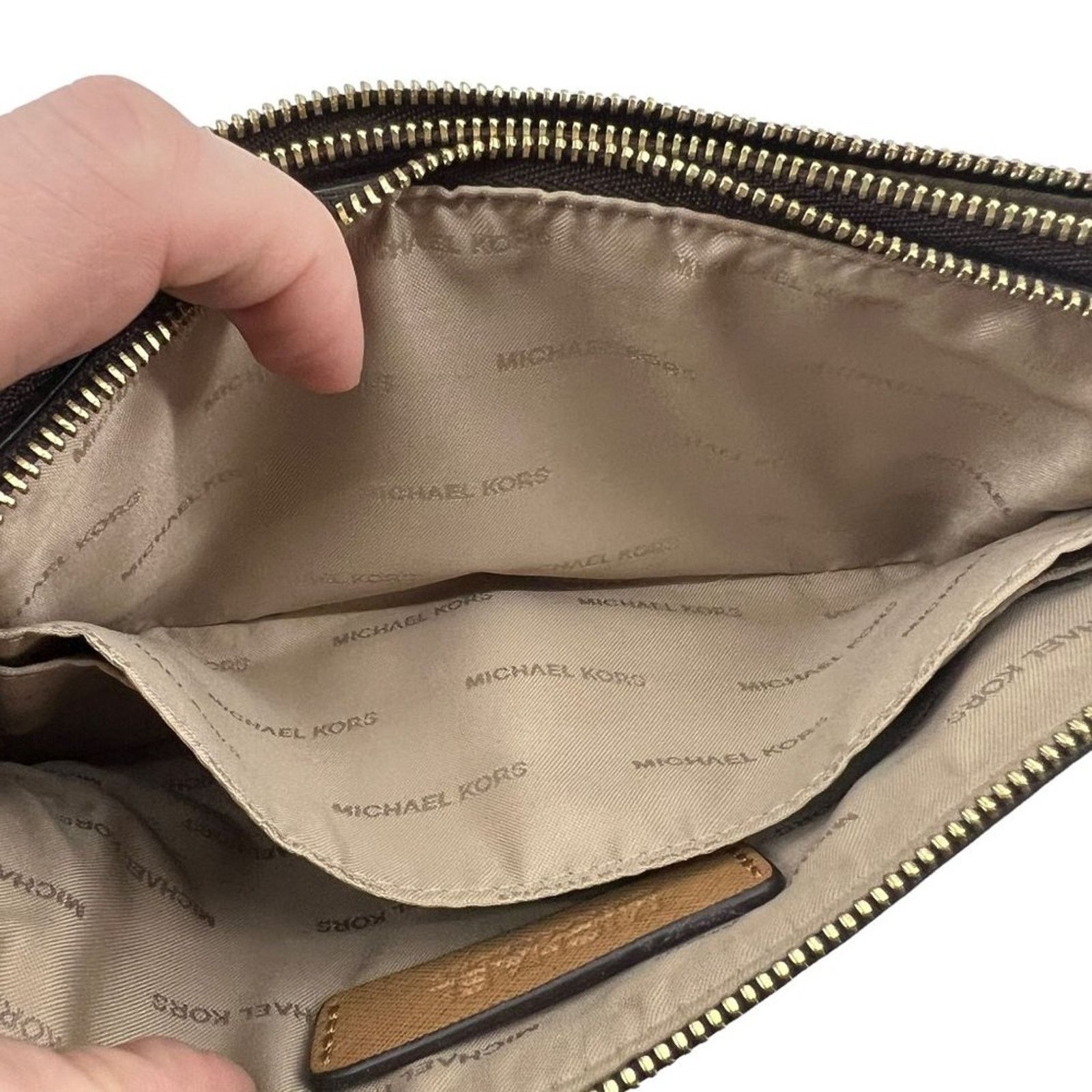 Michael Kors Michael Kors Double Zip Wristlet Leather Brown Tan Size ONE SIZE - 3 Thumbnail