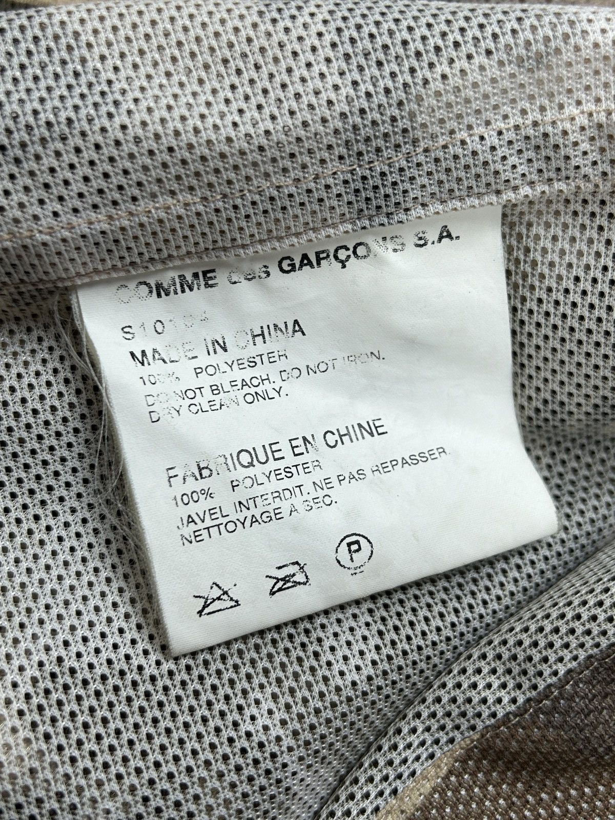 Comme des Garcons SHIRT Comme Des Garcons Shirt Mesh Camo Trench Coat S10104 S Size US S / EU 44-46 / 1 - 8 Thumbnail