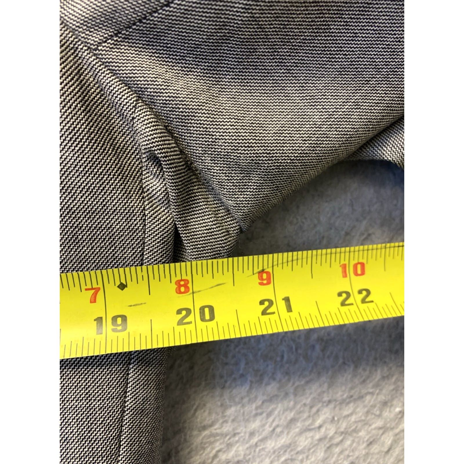 Vintage Jos A Bank Gray Blazer Men 41 L Wool Pincord Tuxedo Style Single-Breasted 2-Button Notch Lining Polyester Dry Clean Only Vintage No All Occasion Mens Size 42R - 4 Thumbnail