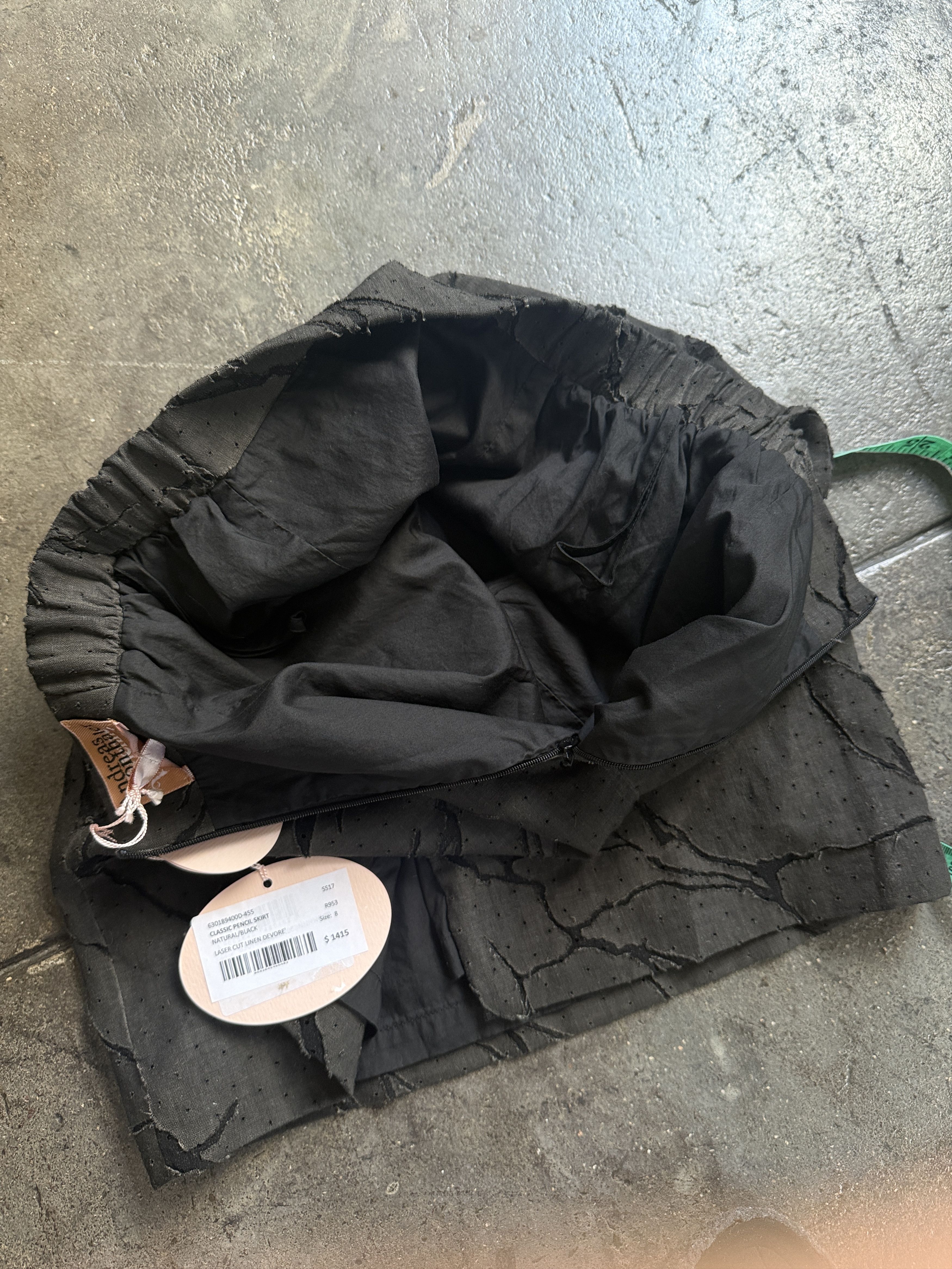 Vivienne Westwood 1,415$ 2016 Andreas Kronthaler Lazer Skirt w/ Metal Charms Size 27" / US 4 / IT 40 - 3 Thumbnail
