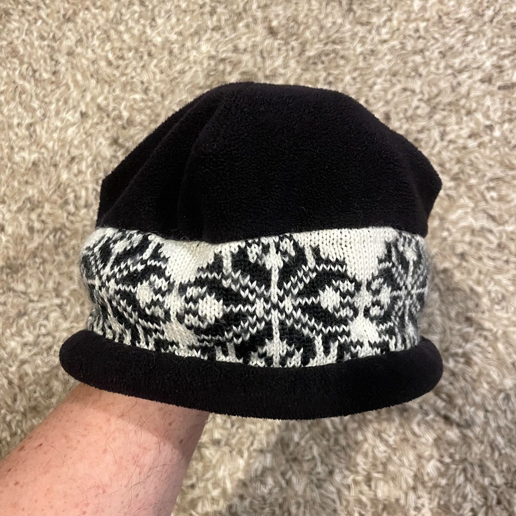 Obermeyer VINTAGE Obermeyer Trisha Beanie Hat Womens One Size Black Fair Isle Nordic Winter Fleece Insulated Lined Ski Casual - Mens? Size ONE SIZE - 2 Thumbnail