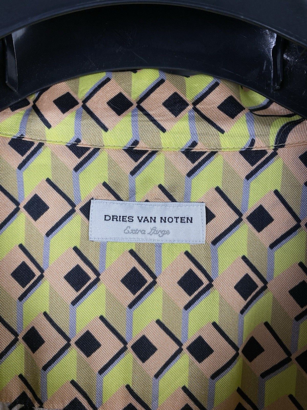 Dries Van Noten Dries Van Noten Silk Luxury Geometric Short Sleeve Shirt Size US XL / EU 56 / 4 - 19 Thumbnail