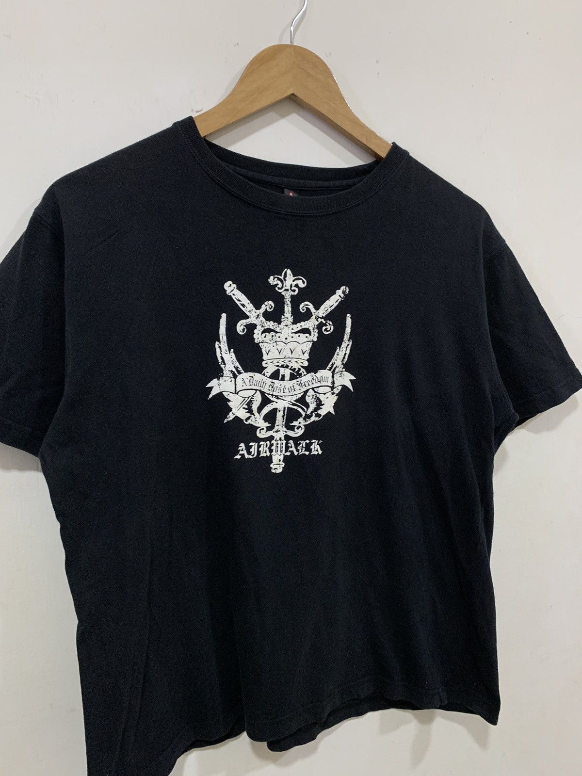 Vintage Airwalk Tshirt