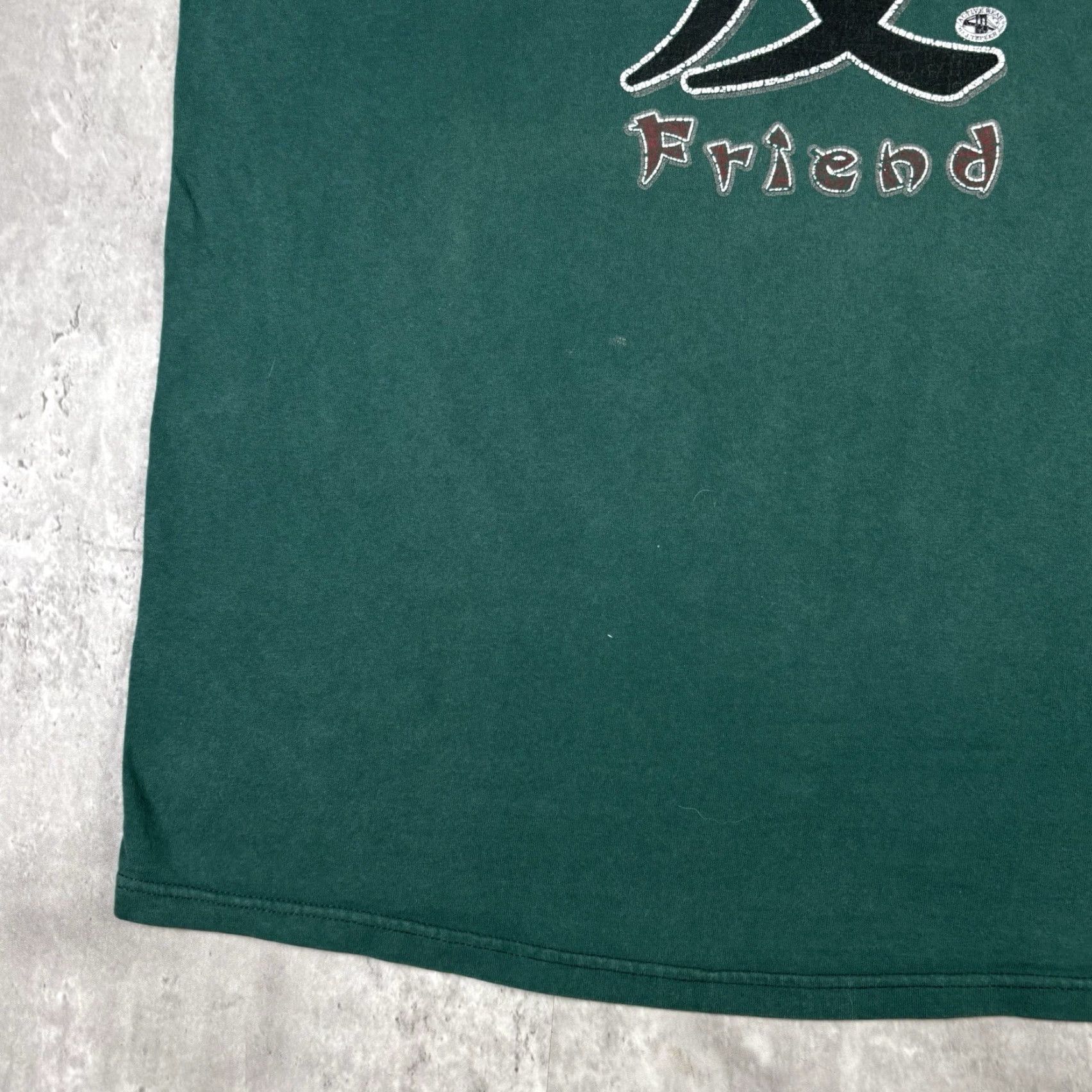 Fruit Of The Loom VINTAGE Friends T Shirt Japanese Logo Spell Out Green 2XL 90s Nike? Size US XXL / EU 58 / 5 - 6 Thumbnail