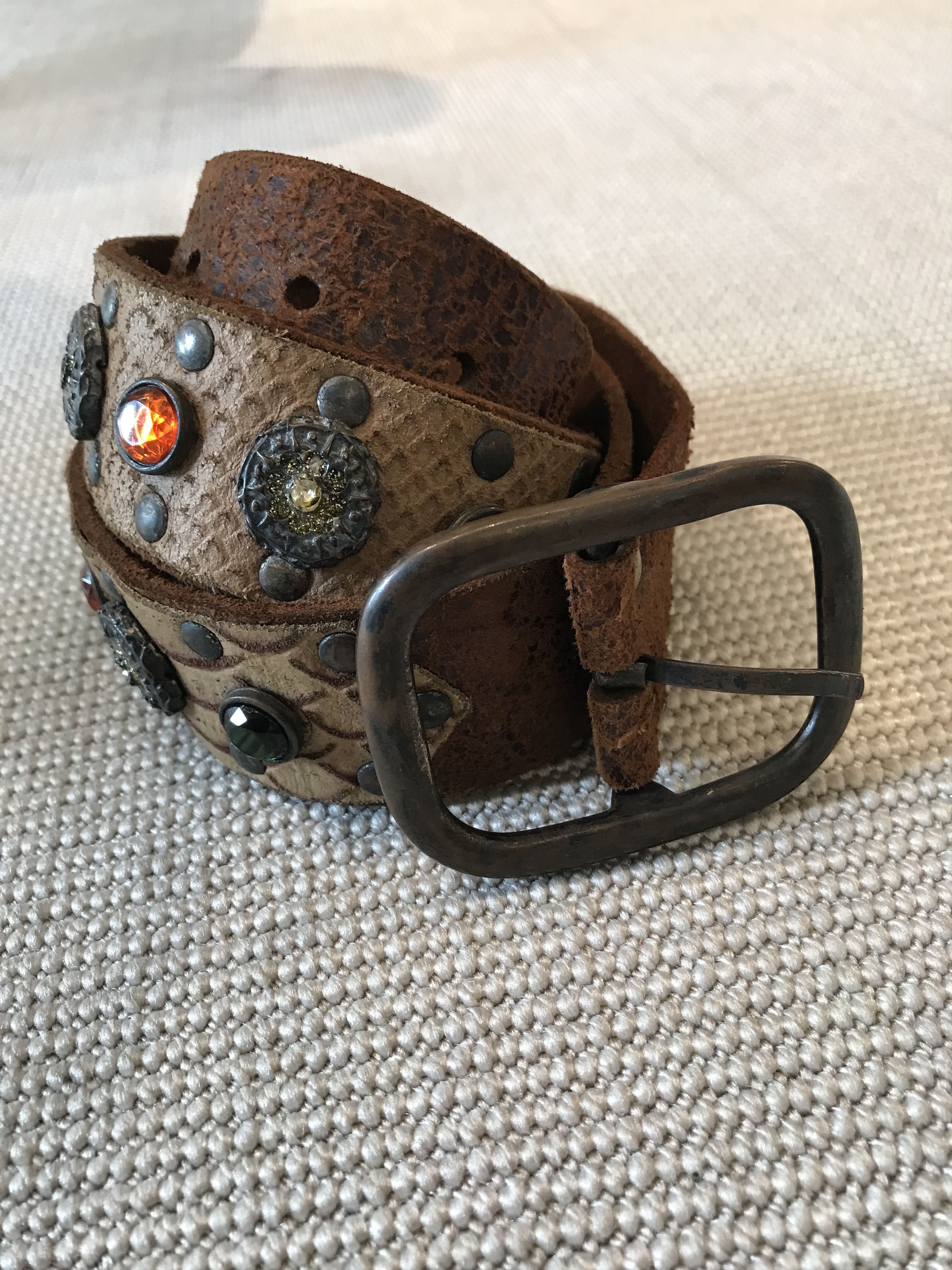 Hollywood Trading Company Vintage Studded leather belt Size 38 - 3 Thumbnail