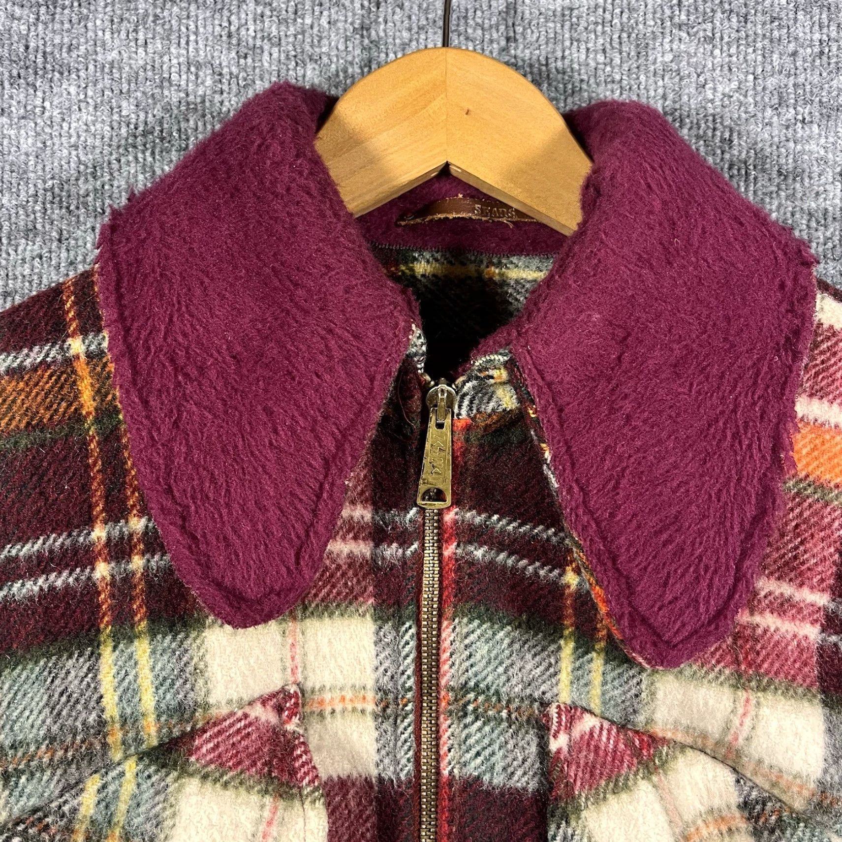 Sears VINTAGE Sears Jacket Medium Burgundy Plaid Wool Coat Overcoat Size US M / EU 48-50 / 2 - 2 Thumbnail