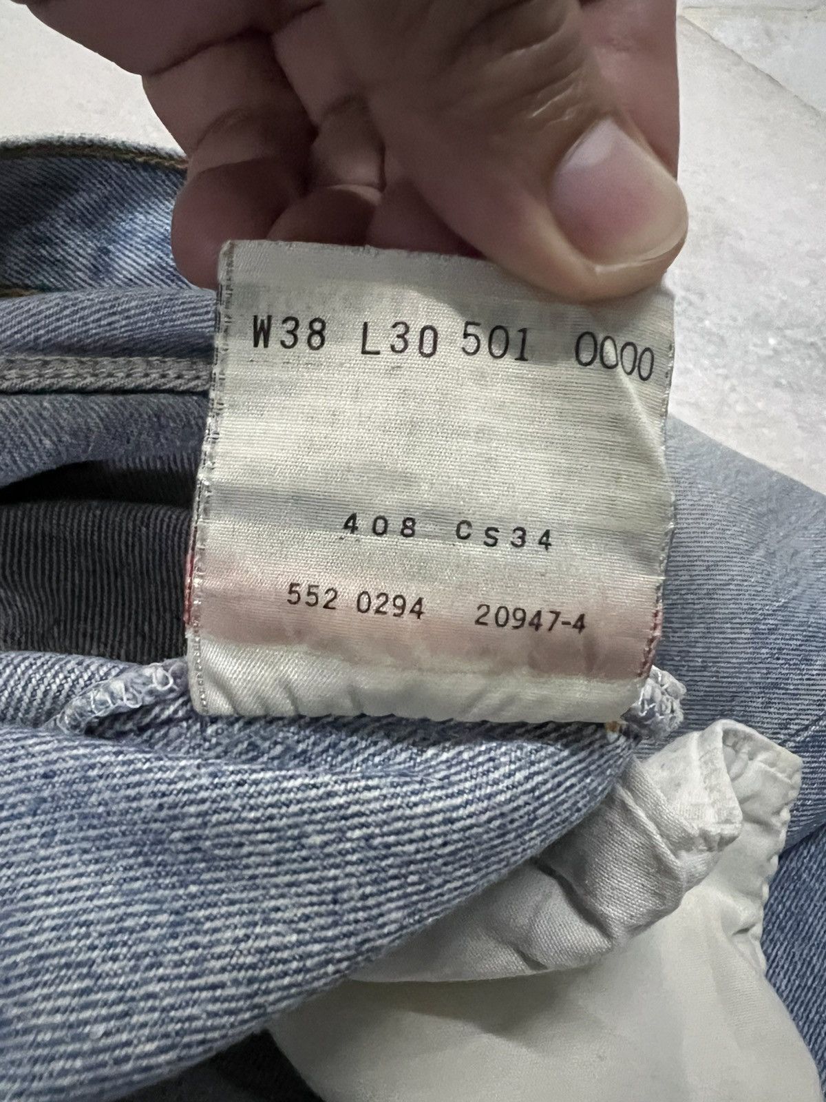 Levi's 💥90’s💥Vintage Levis 501XX Stone Wash Distress Jean USA Size US 35 - 22 Thumbnail