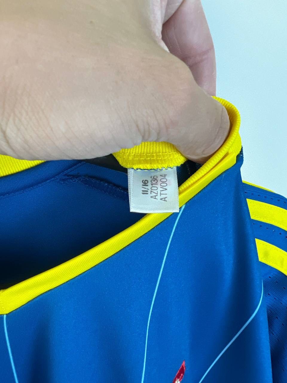 Adidas × Vintage Celta de Vigo Adidas Jersey t-shirts size S Size US S / EU 44-46 / 1 - 3 Thumbnail