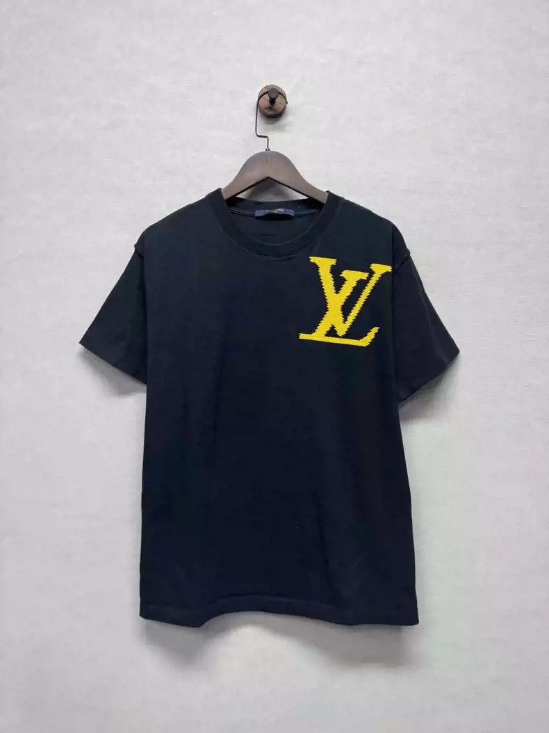 Louis Vuitton Louis Vuitton Yellow brick letter short sleeved Size US M / EU 48-50 / 2 - 1 Thumbnail