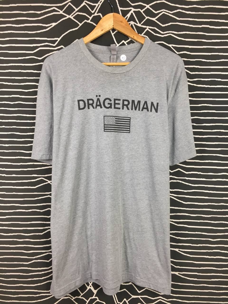 Vintage DRAGERMAN Mines Rescue Worker American Flag tee Size US XXL / EU 58 / 5 - 2 Thumbnail