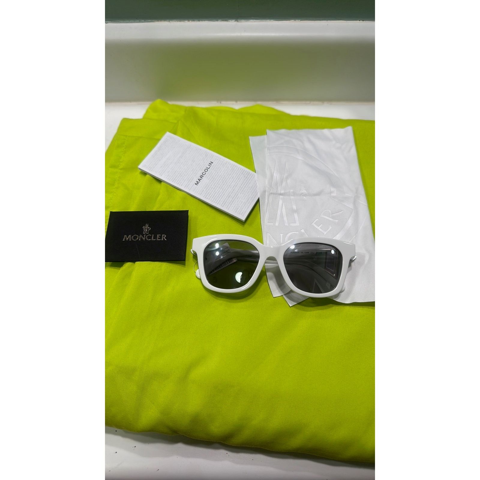 Moncler Moncler Audree 50mm Square Sunglasses White Size ONE SIZE - 14 Thumbnail