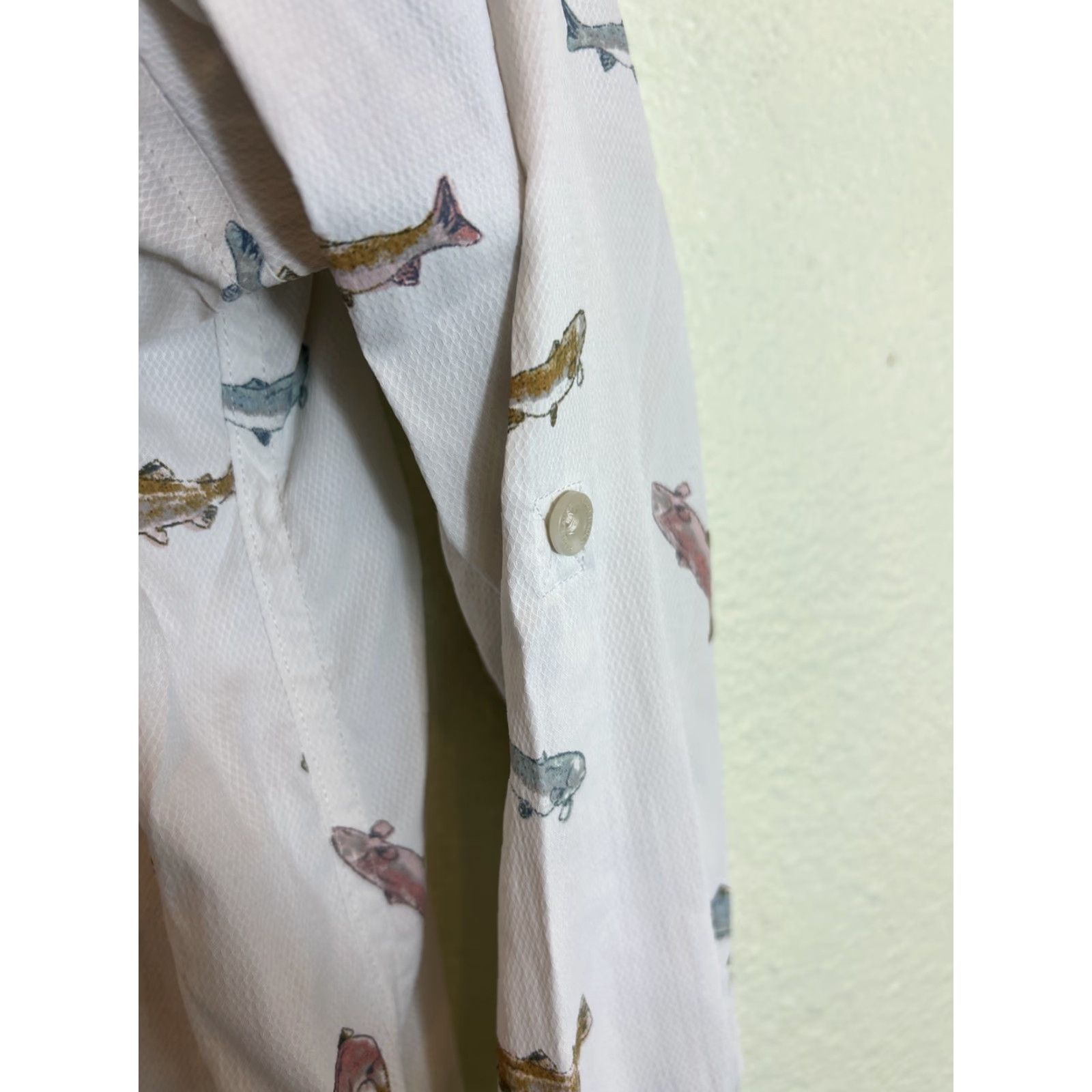Eddie Bauer VINTAGE Eddie Bauer Women’s Small Long Sleeve Vented Button Up Shirt Fishing AOP White Size S / US 4 / IT 40 - 7 Thumbnail