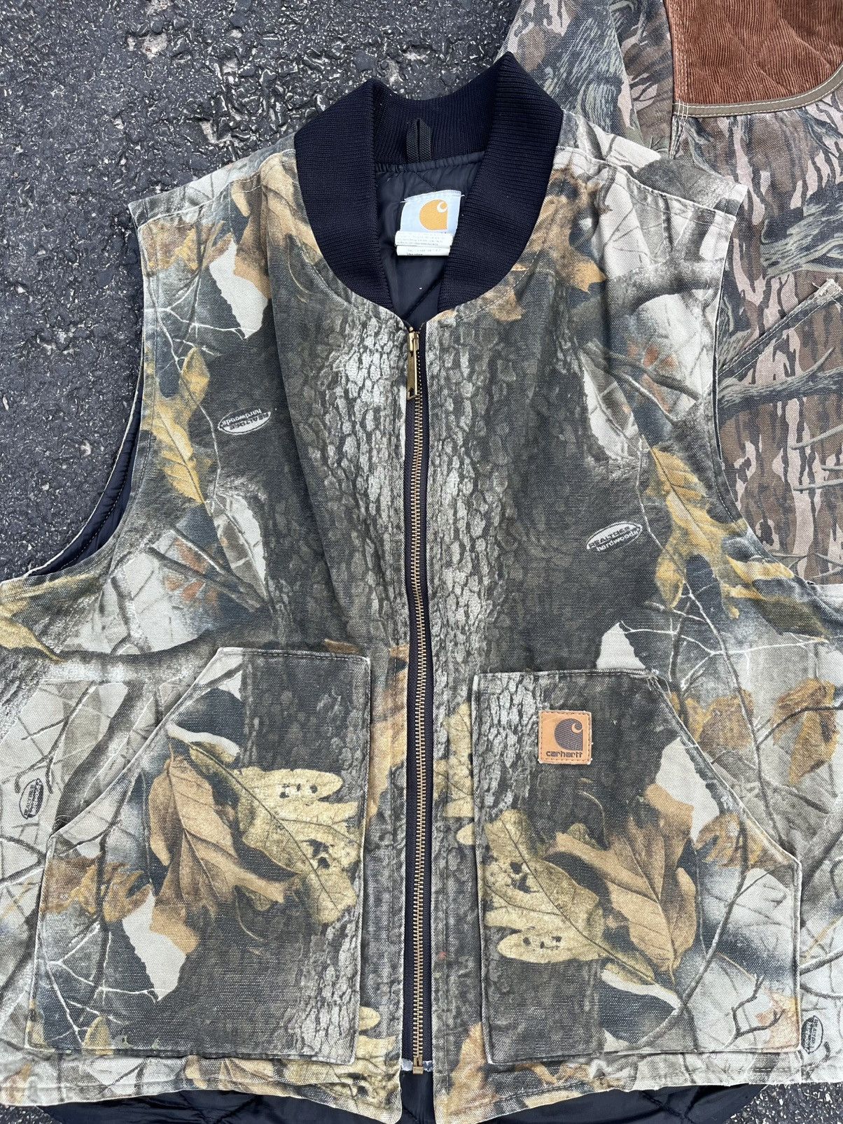 Vintage Carhartt RealTree Camo Quilt Lined Vest RARE