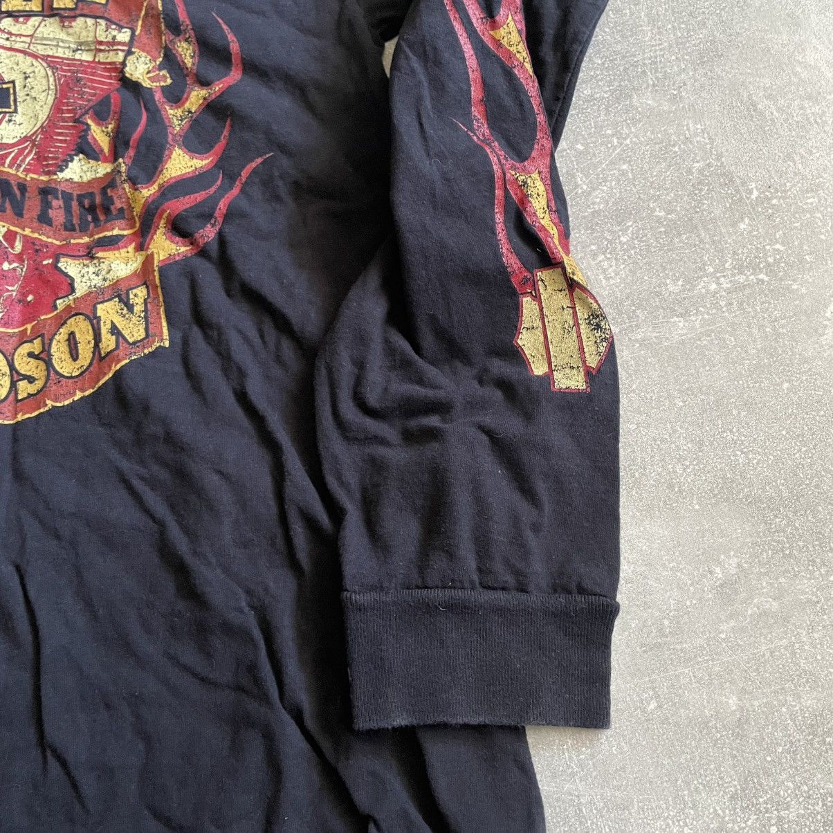 Harley Davidson Vintage Flaming fire Harley Davidson Long Sleeve shirt emble Size US L / EU 52-54 / 3 - 3 Thumbnail
