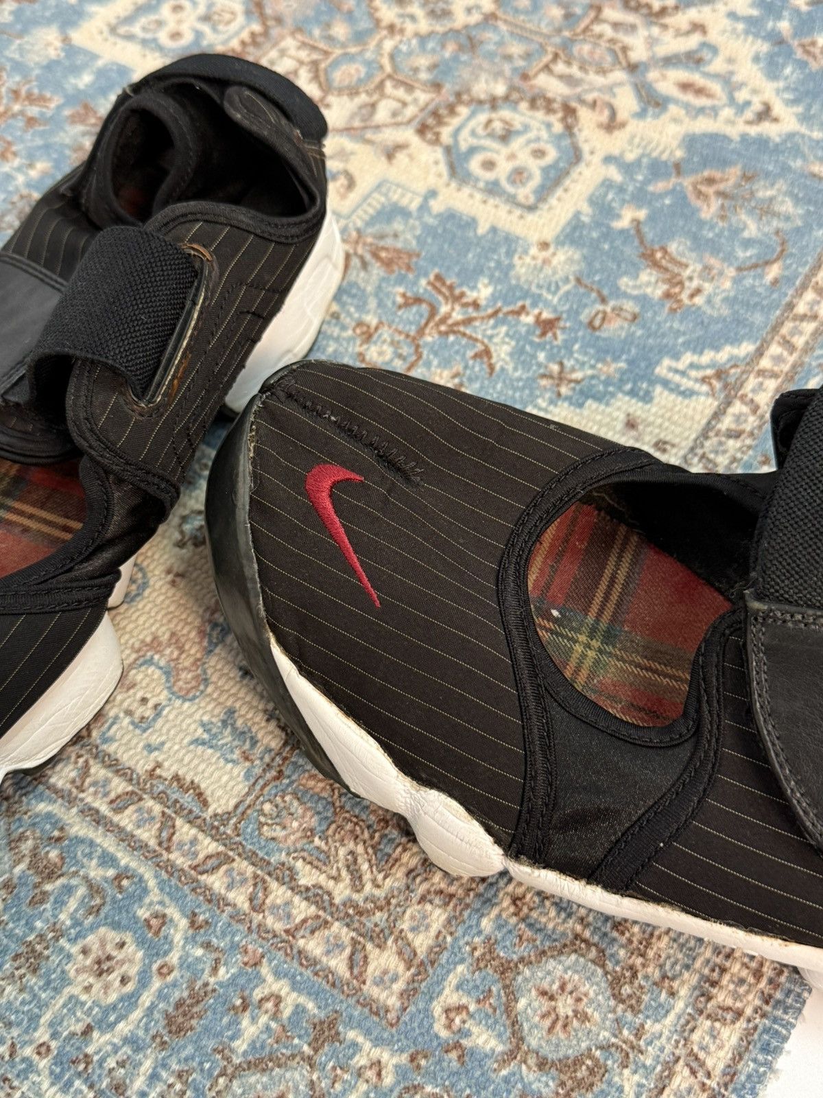 Nike Vintage 2000s Nike Air Rift Tabi Ninja Japanese Shoes 45,5 Size US 13 / EU 46 - 4 Thumbnail