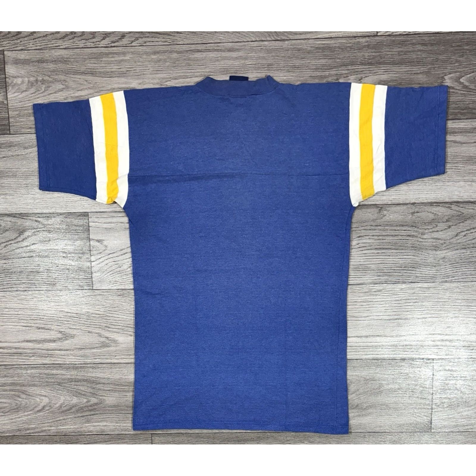 Nike VINTAGE Nike Big Swoosh Jersey T-Shirt Stripes Big Logo Swoosh Men Fit Sz L Navy 80s Shirt Mens Size US L / EU 52-54 / 3 - 2 Thumbnail