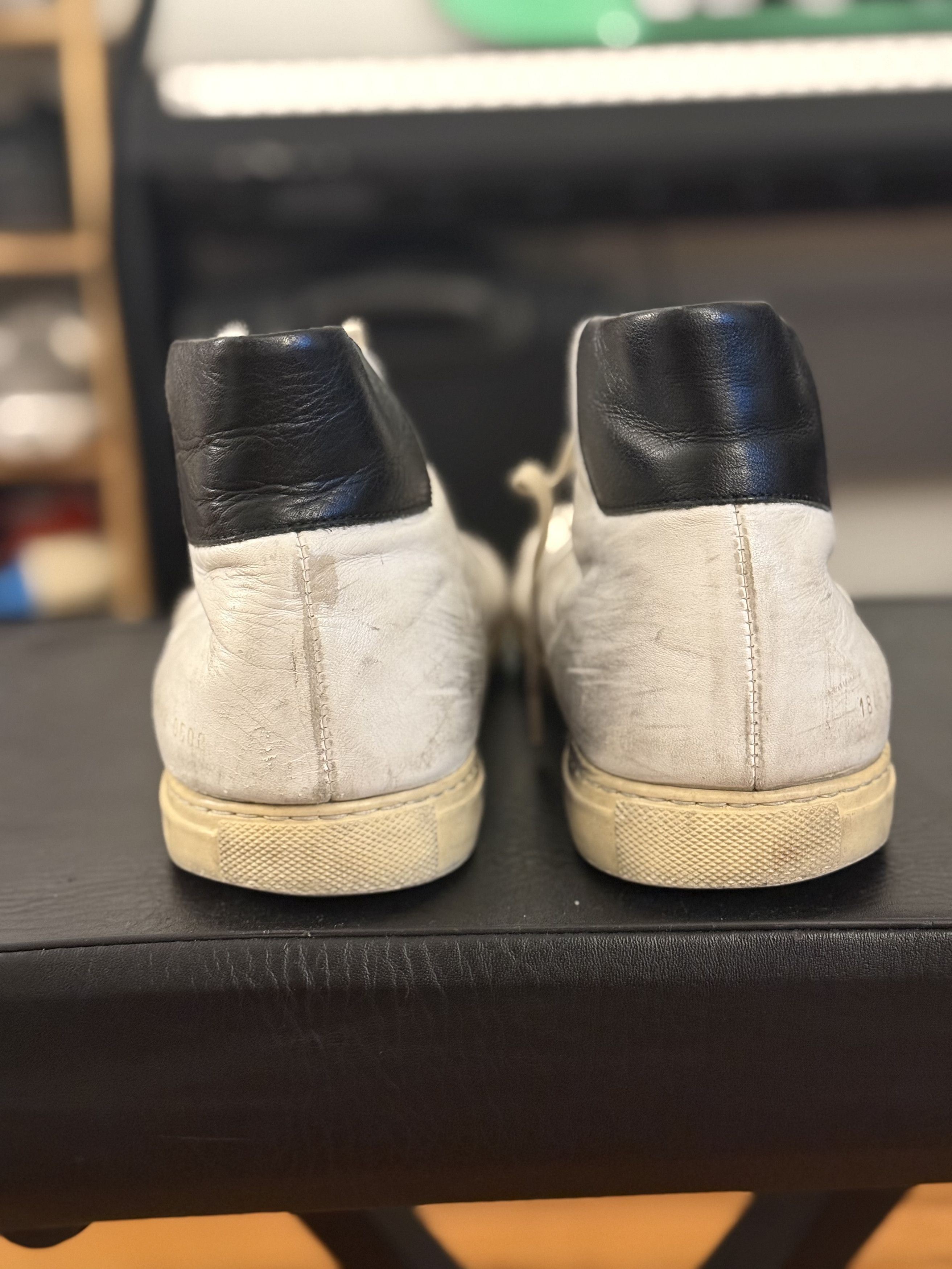 Common Projects Achilles Retro High Size US 9 / EU 42 - 2 Thumbnail
