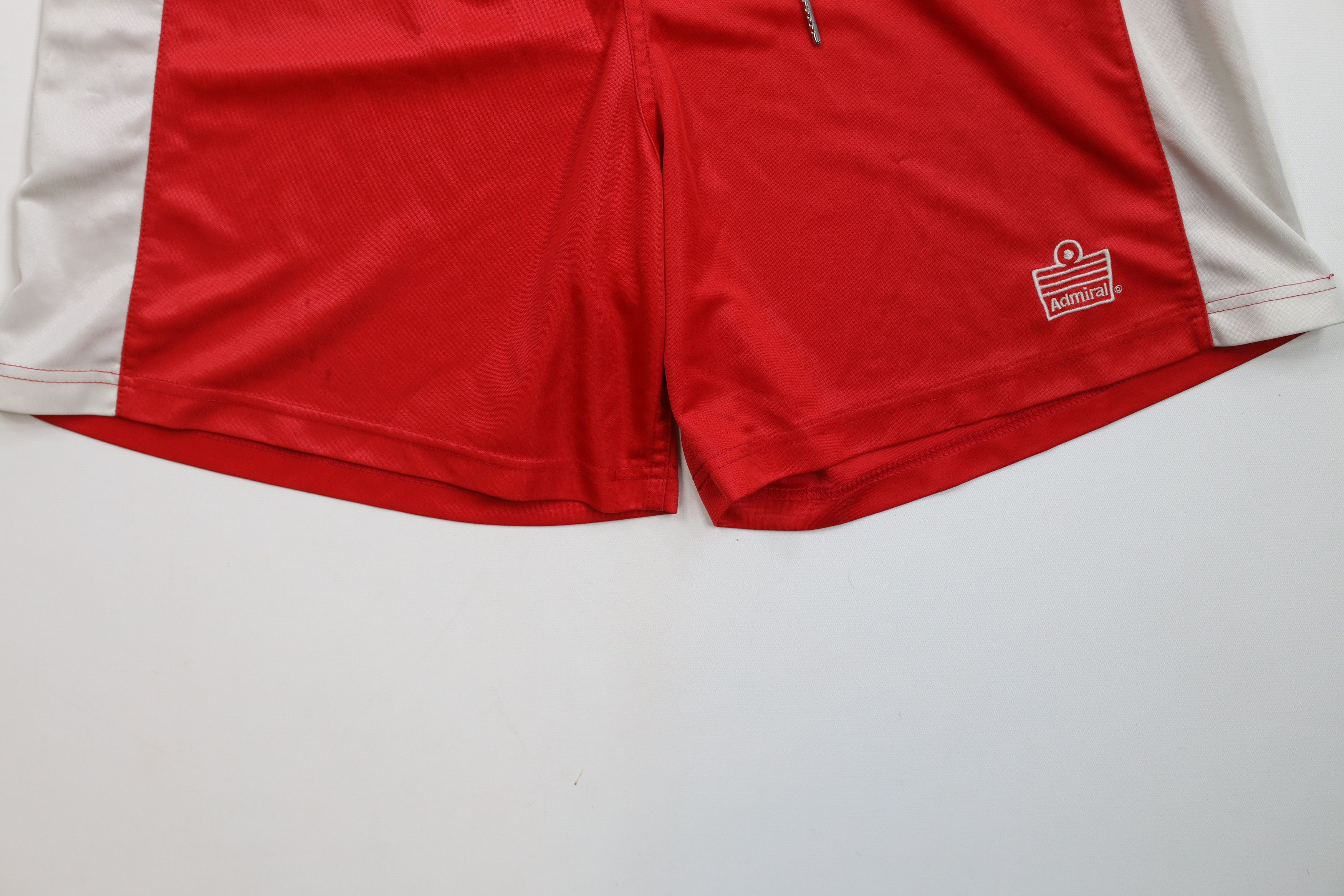 Vintage Vintage 90s Streetwear Running Jogging Soccer Shorts Red Size US 32 / EU 48 - 4 Thumbnail