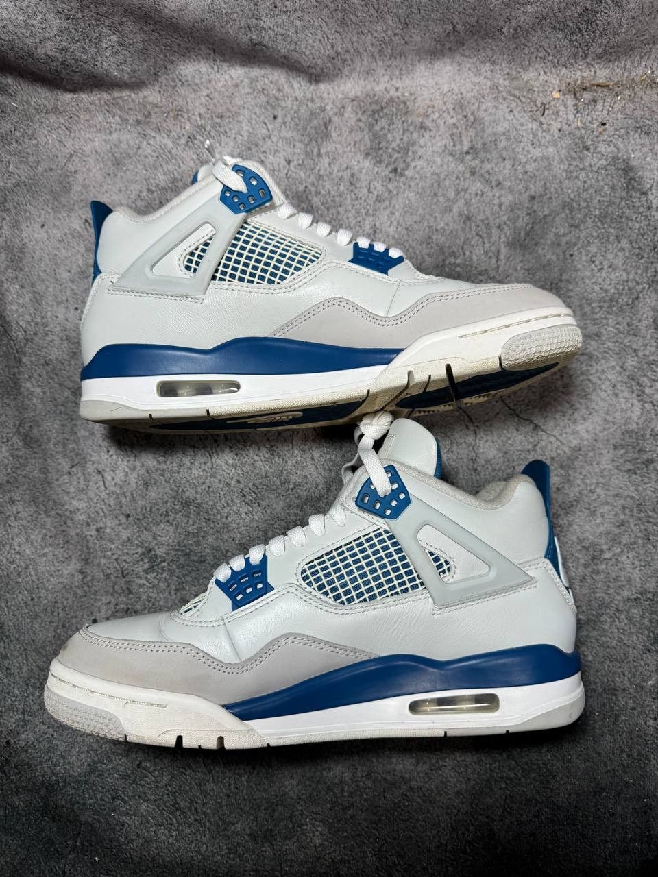 Jordan Brand Size 8.5 | Jordan 4 Military Blue No Box | Pre-Owned Size US 8.5 / EU 41-42 - 9 Thumbnail
