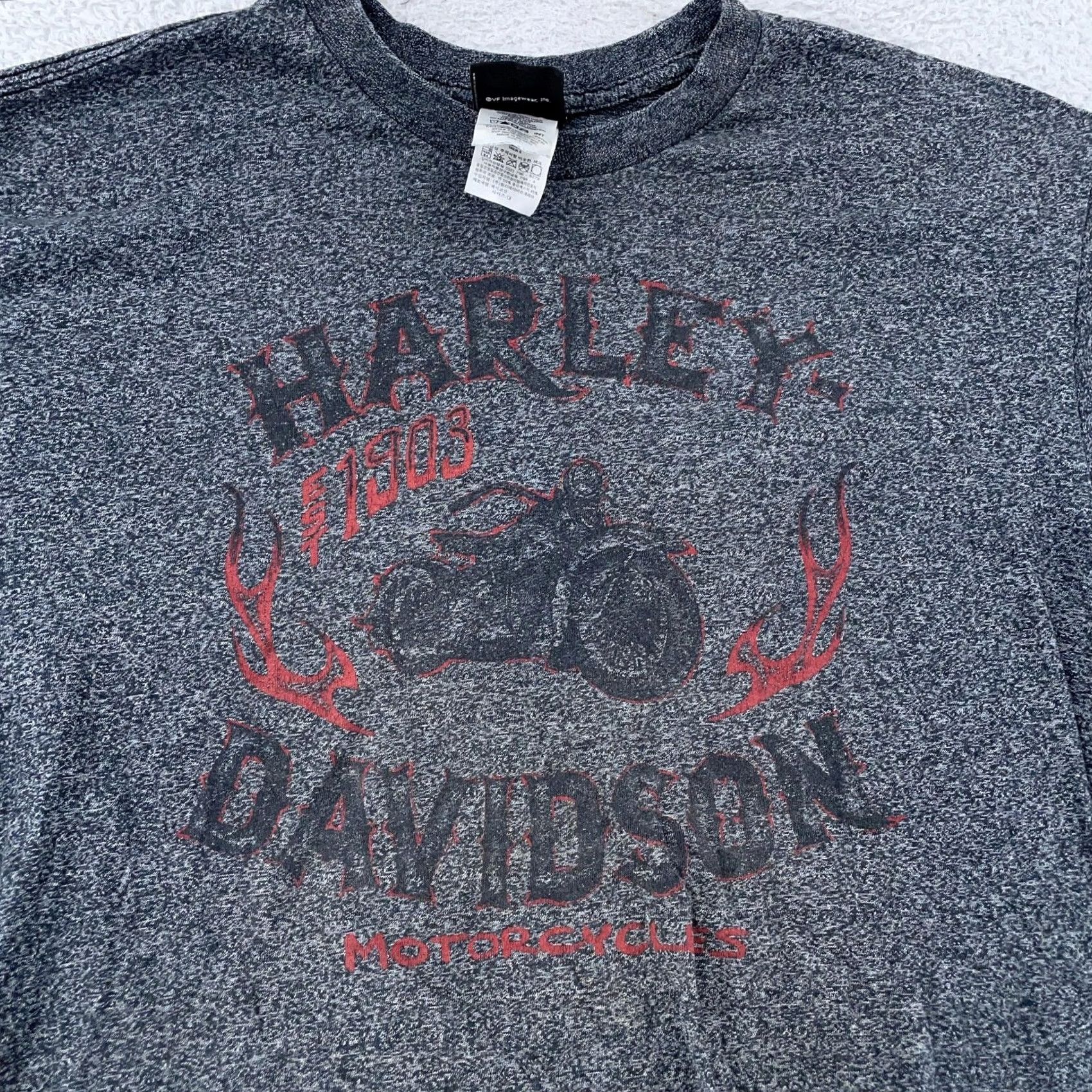 Harley Davidson Harley-Davidson T Shirt Mens M Heather Gray Flame 1903 Motorcycle Biker Shirt Short Sleeve Crew Neck Logo Graphic Print Vintage: No Shirt Size US M / EU 48-50 / 2 - 2 Thumbnail
