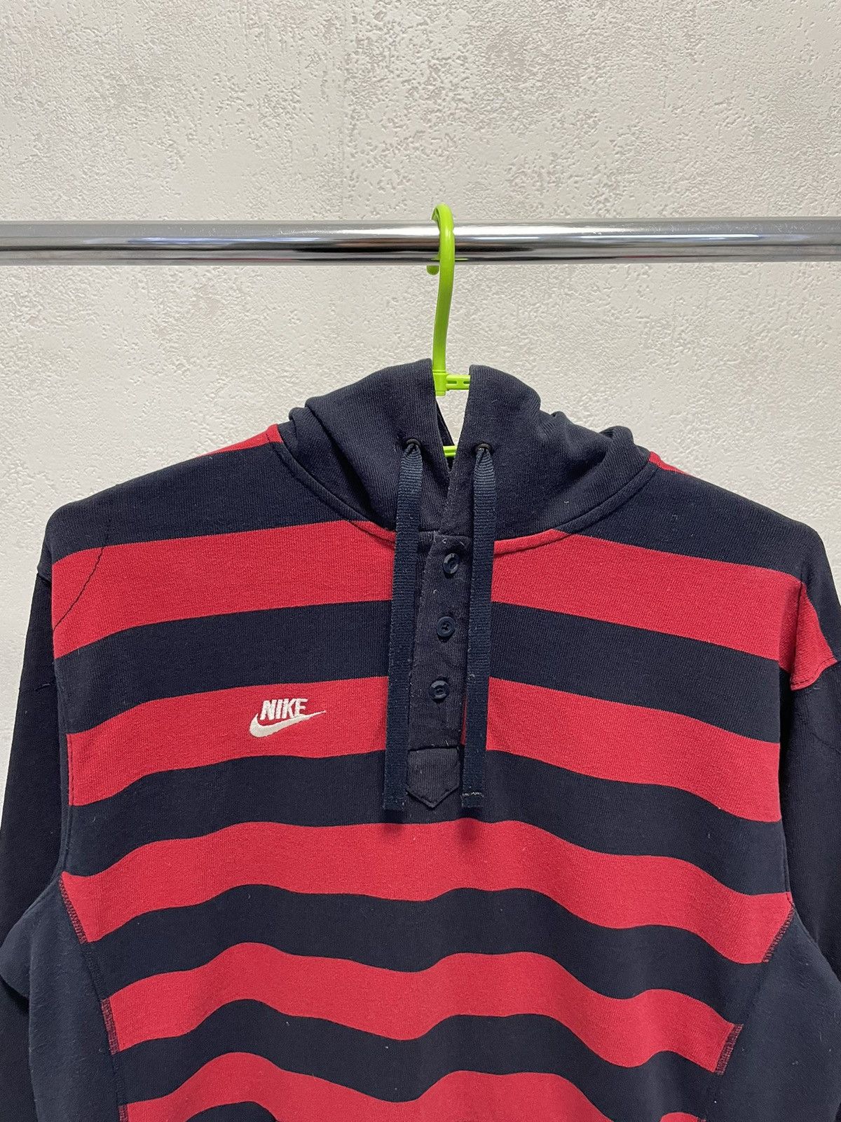 Nike × Vintage Vintage Y2K Nike Eugene Oregon USA Striped Hoodie Size US XL / EU 56 / 4 - 2 Thumbnail