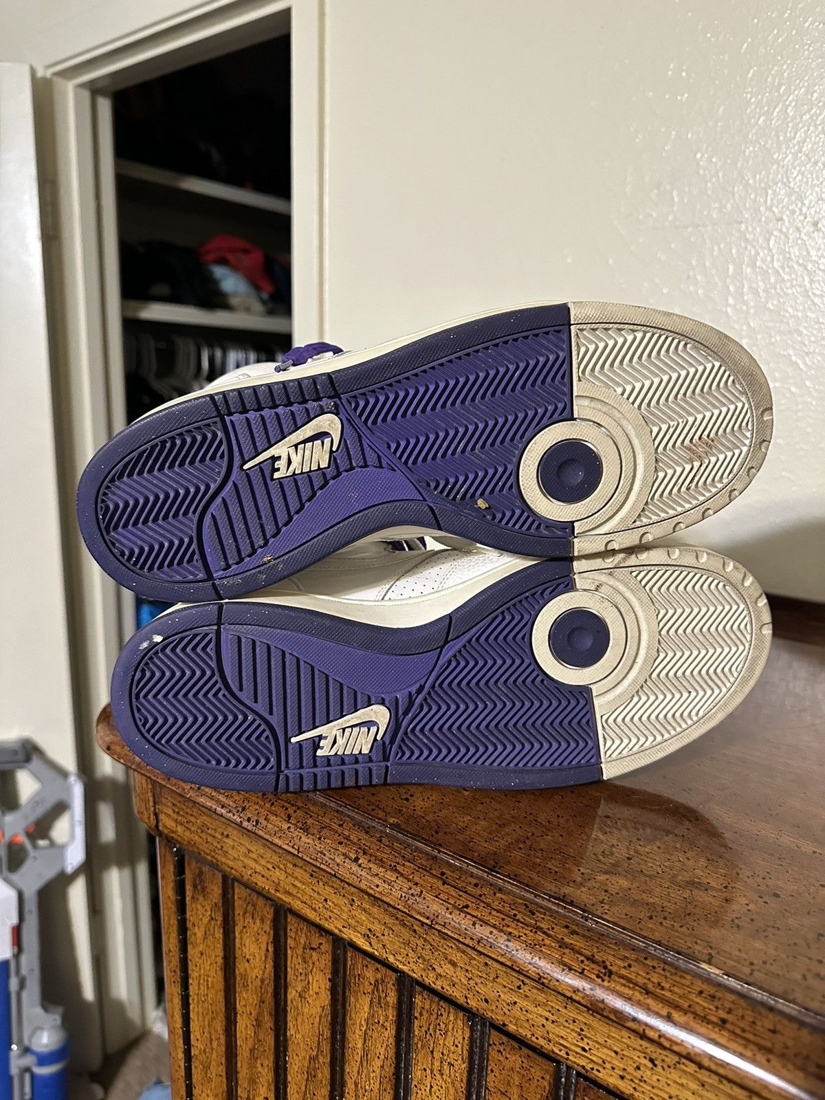 Nike × Vintage Vintage Nike Air Rt1 high “white & purple” 2009 size 11 Size US 11 / EU 44 - 6 Thumbnail